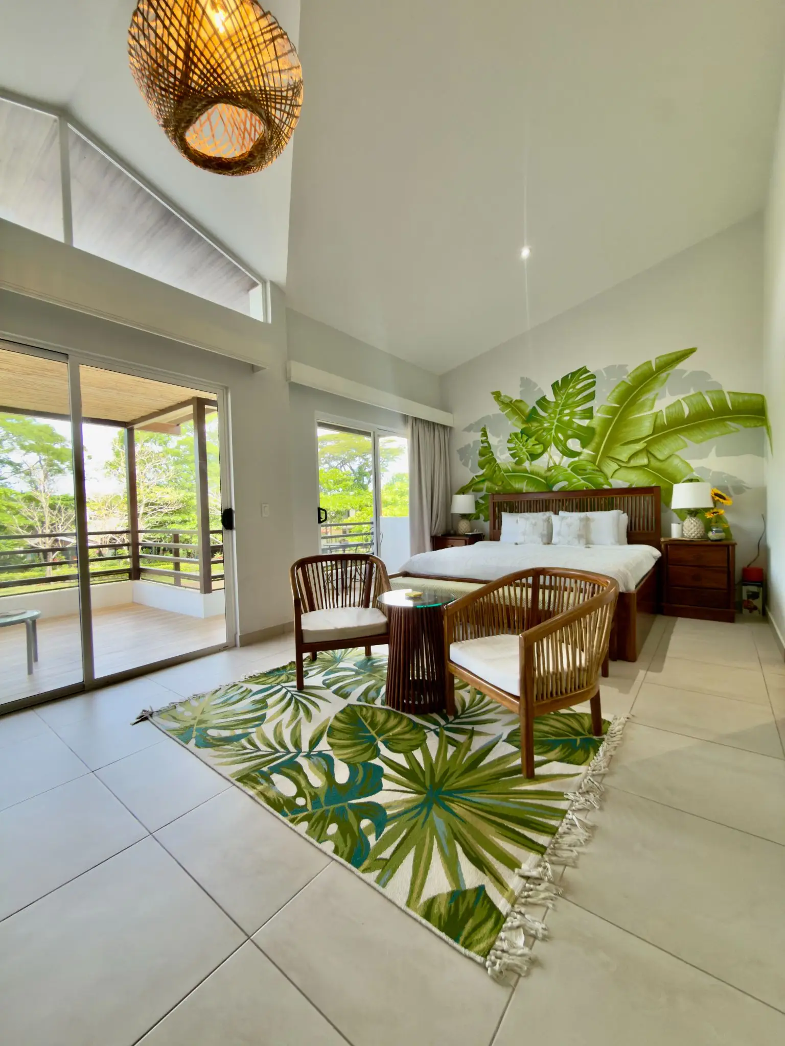 Modern Luxury Home in Jacó’s Premier Gated Community - image 7