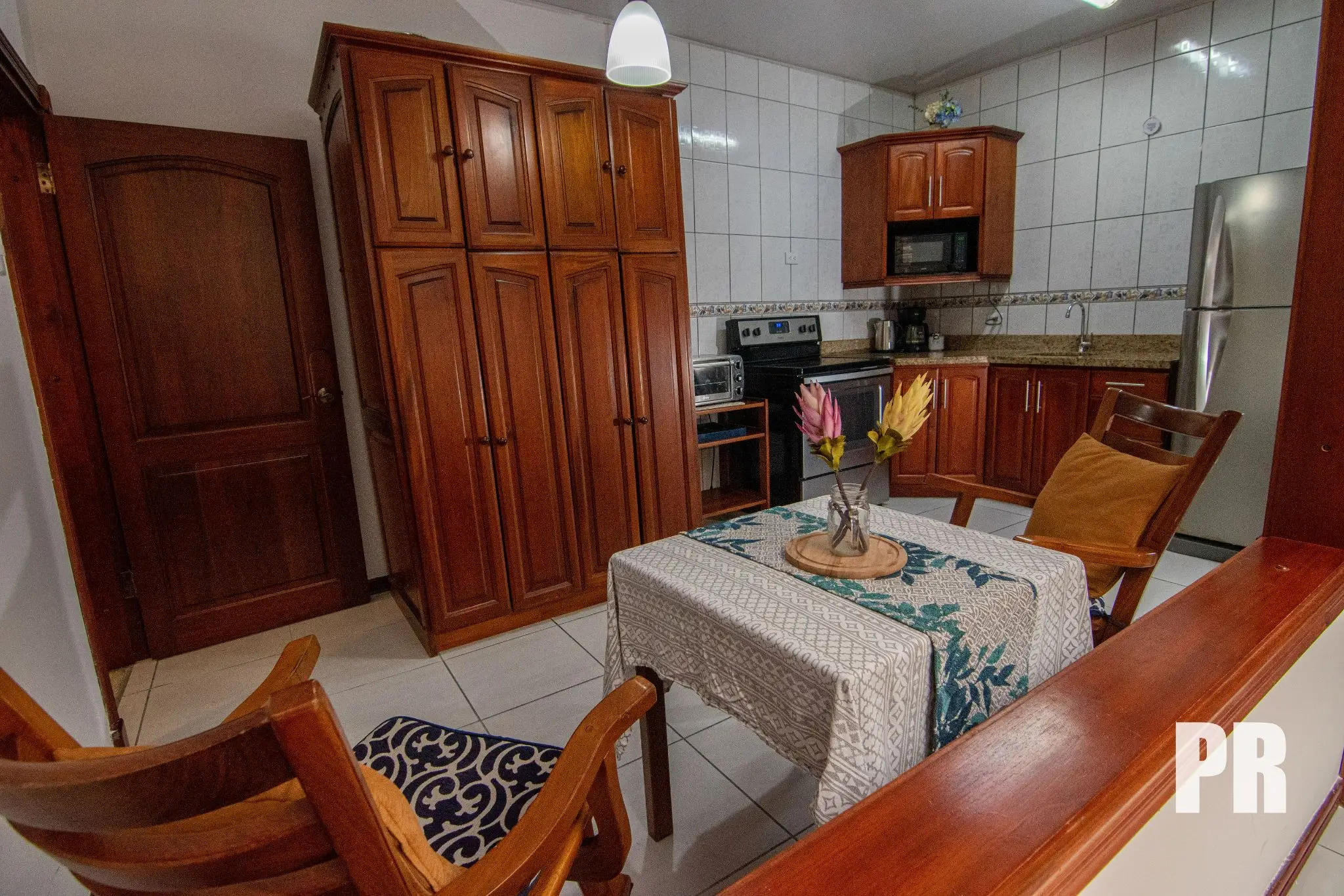 Income Property with Three Independent Apartments in Roosevelt, San Pedro Montes de Oca - image 4