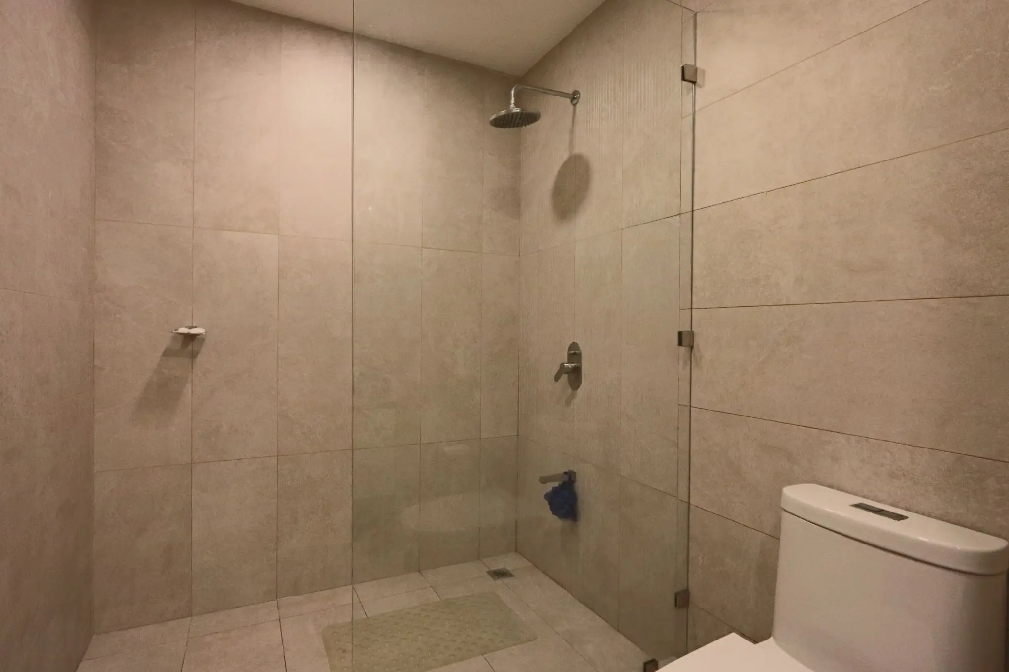  Modern Apartment with Private Garden in the Heart of Escazú - image 15