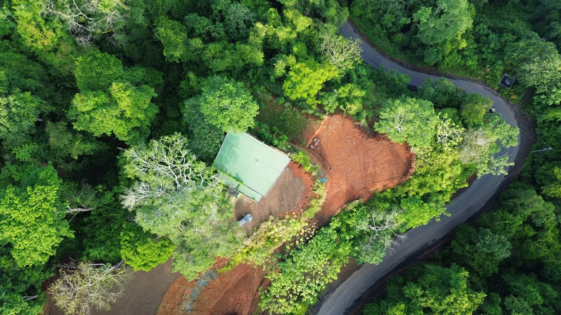 Luxury Modern Home on the hills above Tarcoles: Panoramic Ocean & Mountain Views - image 5