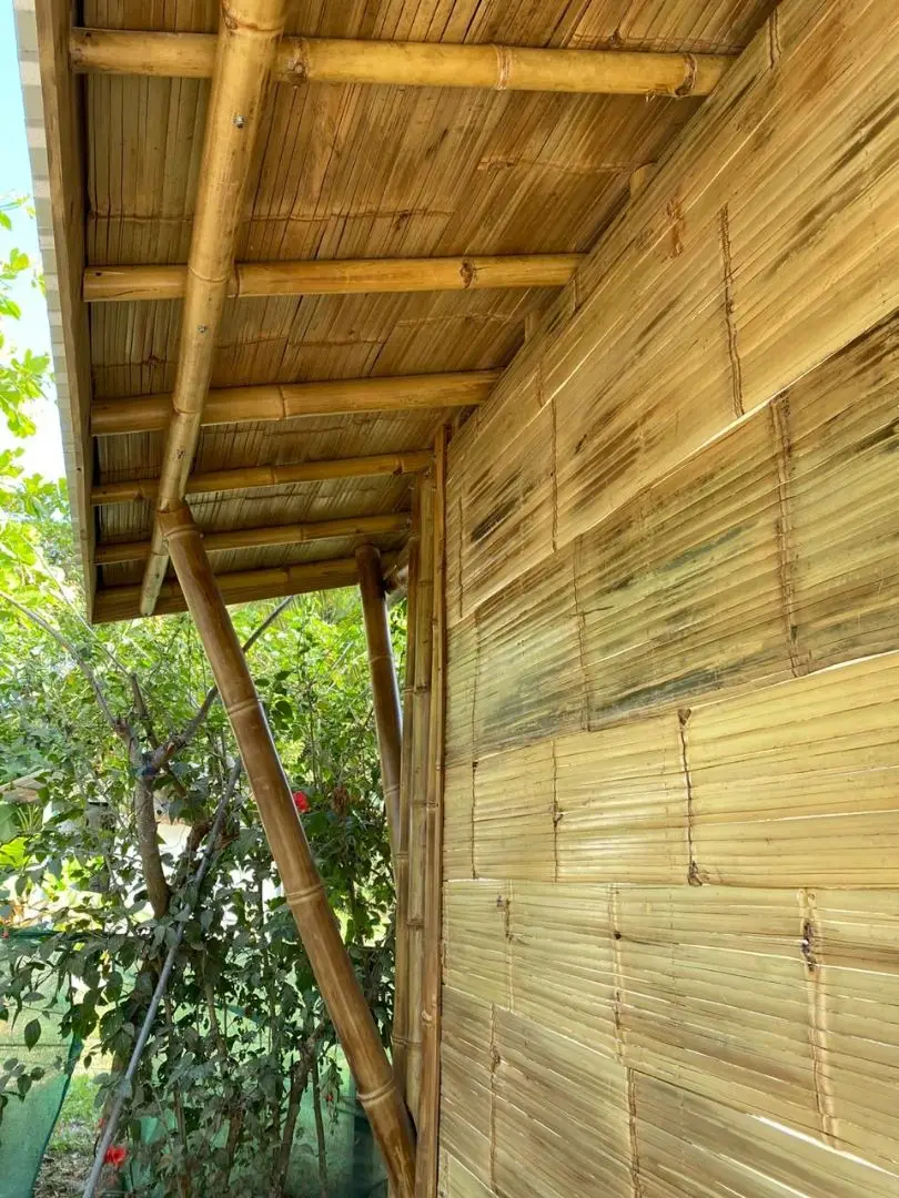 Walk to Beach 400m2 Property in Playa Hermosa   - image 5