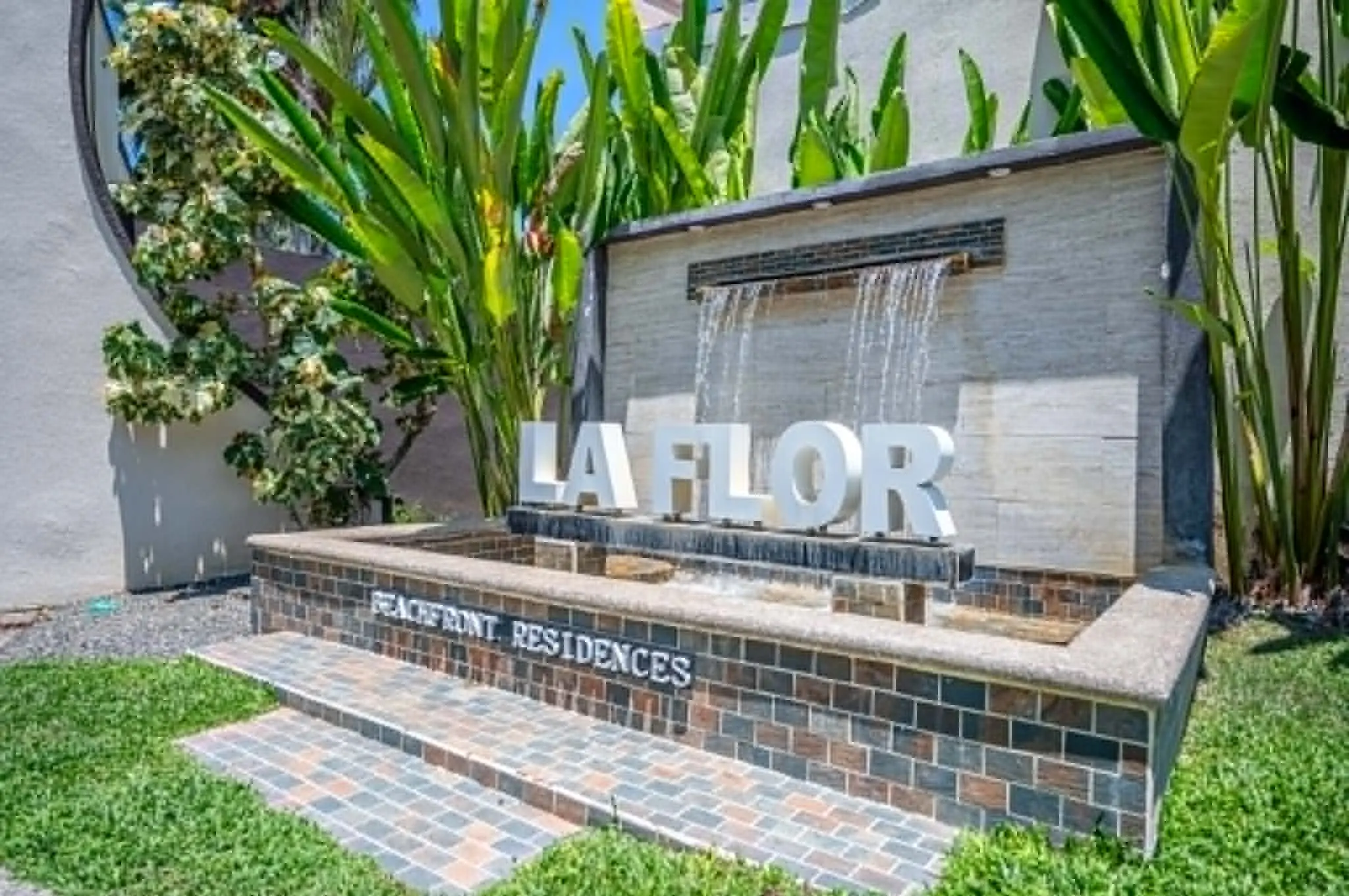 Rare Opportunity in Jacó’s Only Oceanfront Gated Home Community - image 9