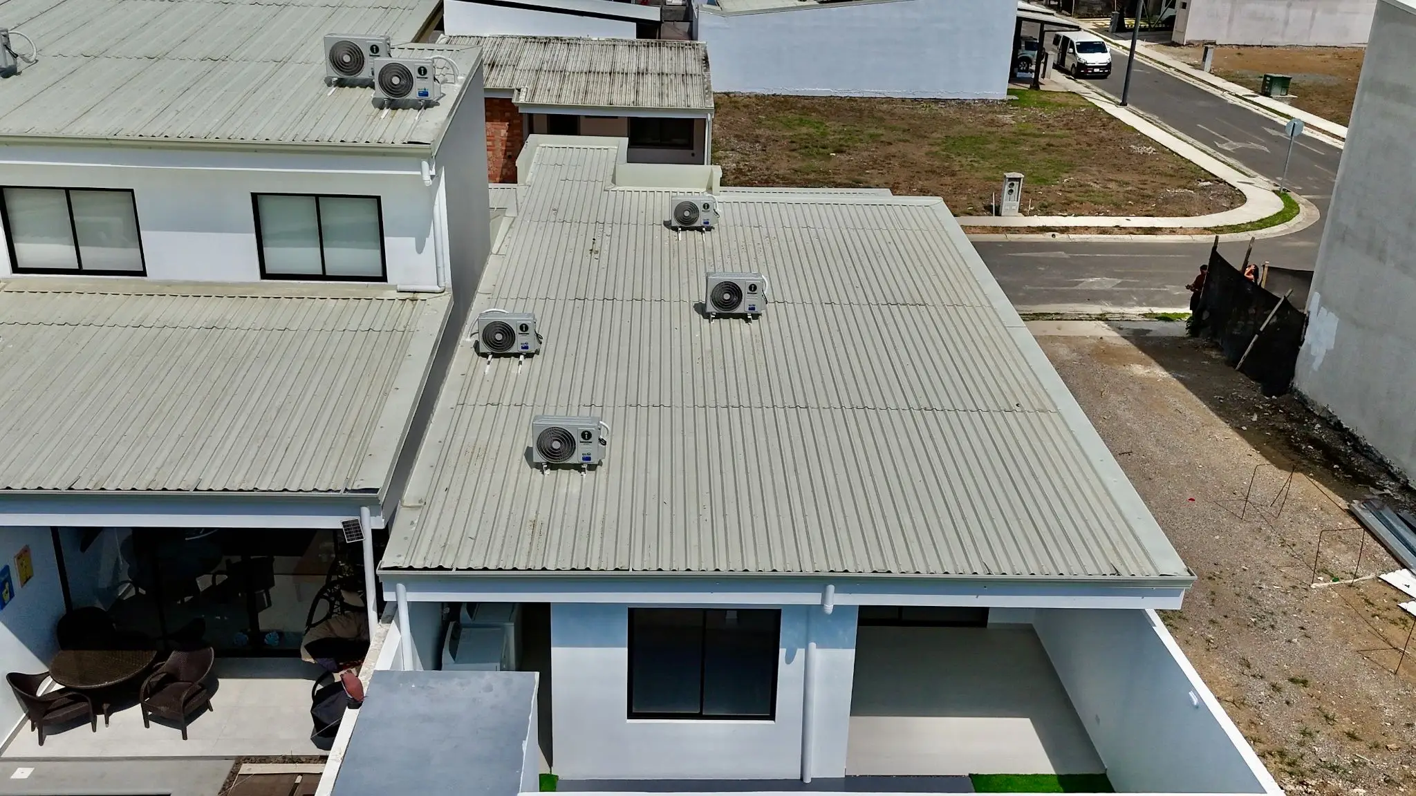 Beautiful property in the Arenas Residential Complex. - image 4