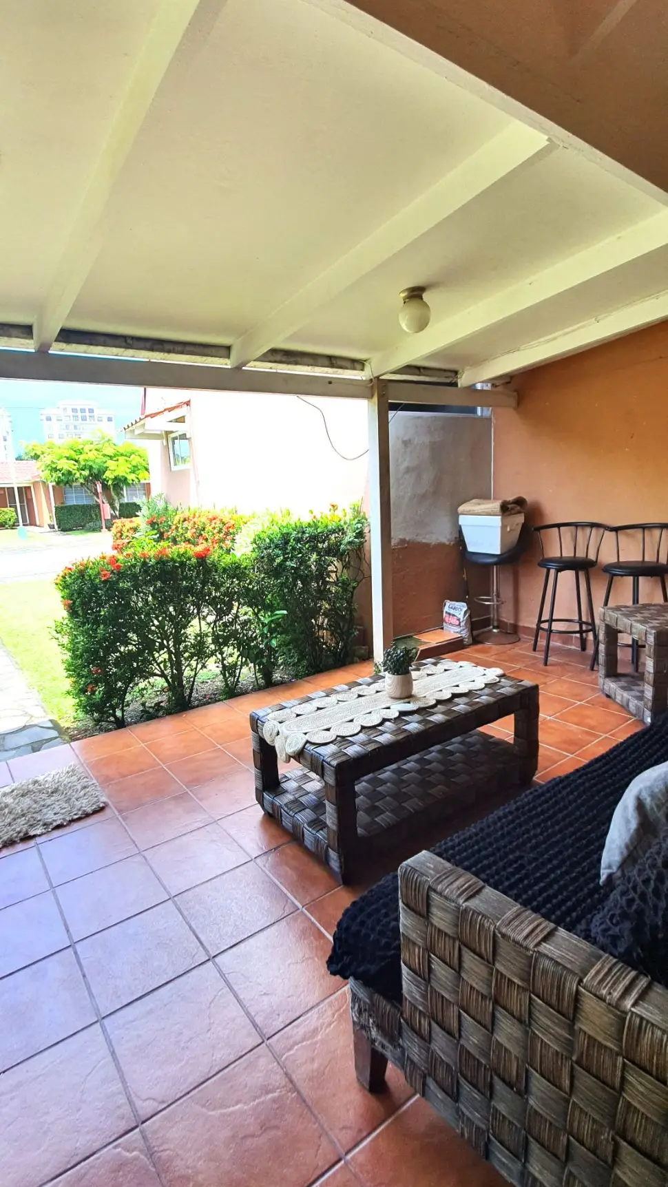 Charming 4-Bed Condo in Jacó - Perfect Family Home or Income Property ! - image 2
