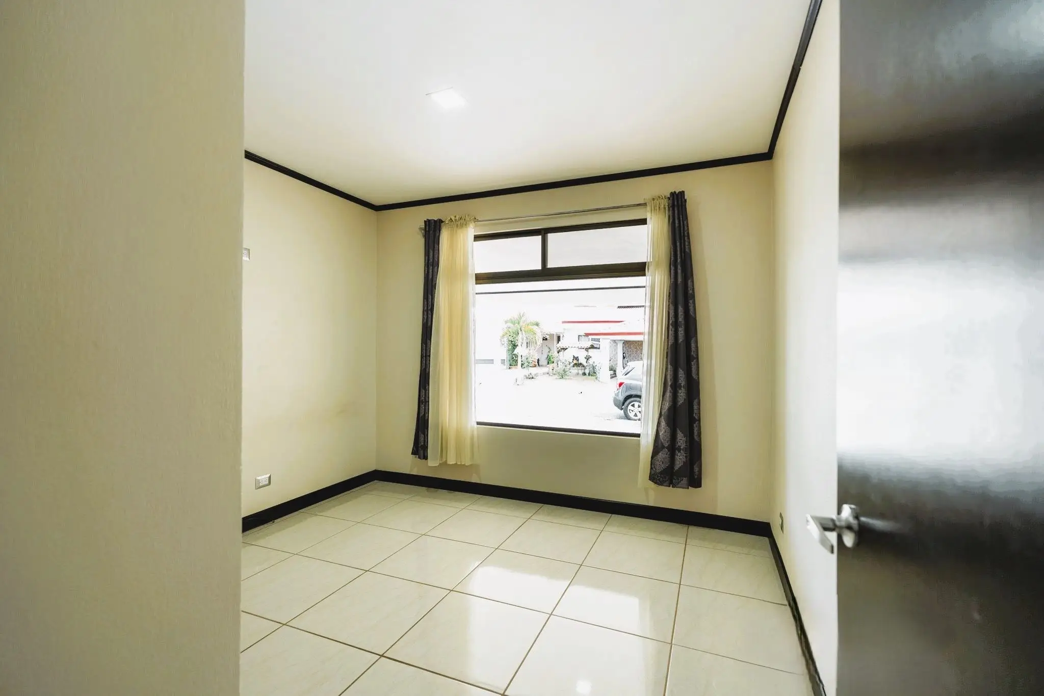 BEAUTIFUL HOUSE FOR SALE IN SAN RAMON, ALAJUELA - image 12