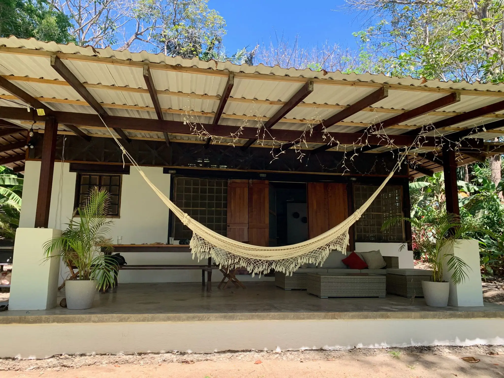 Oceanfront 3 Bedroom Home with Terrace, Surf & Sunset Views - image 12