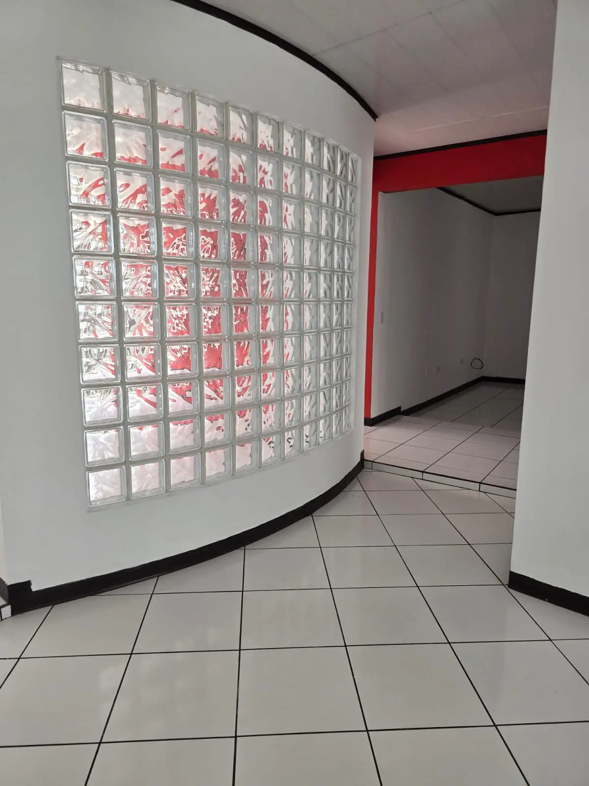 Charming House in Poás with Mountain Views - Perfect Family Home! - image 7