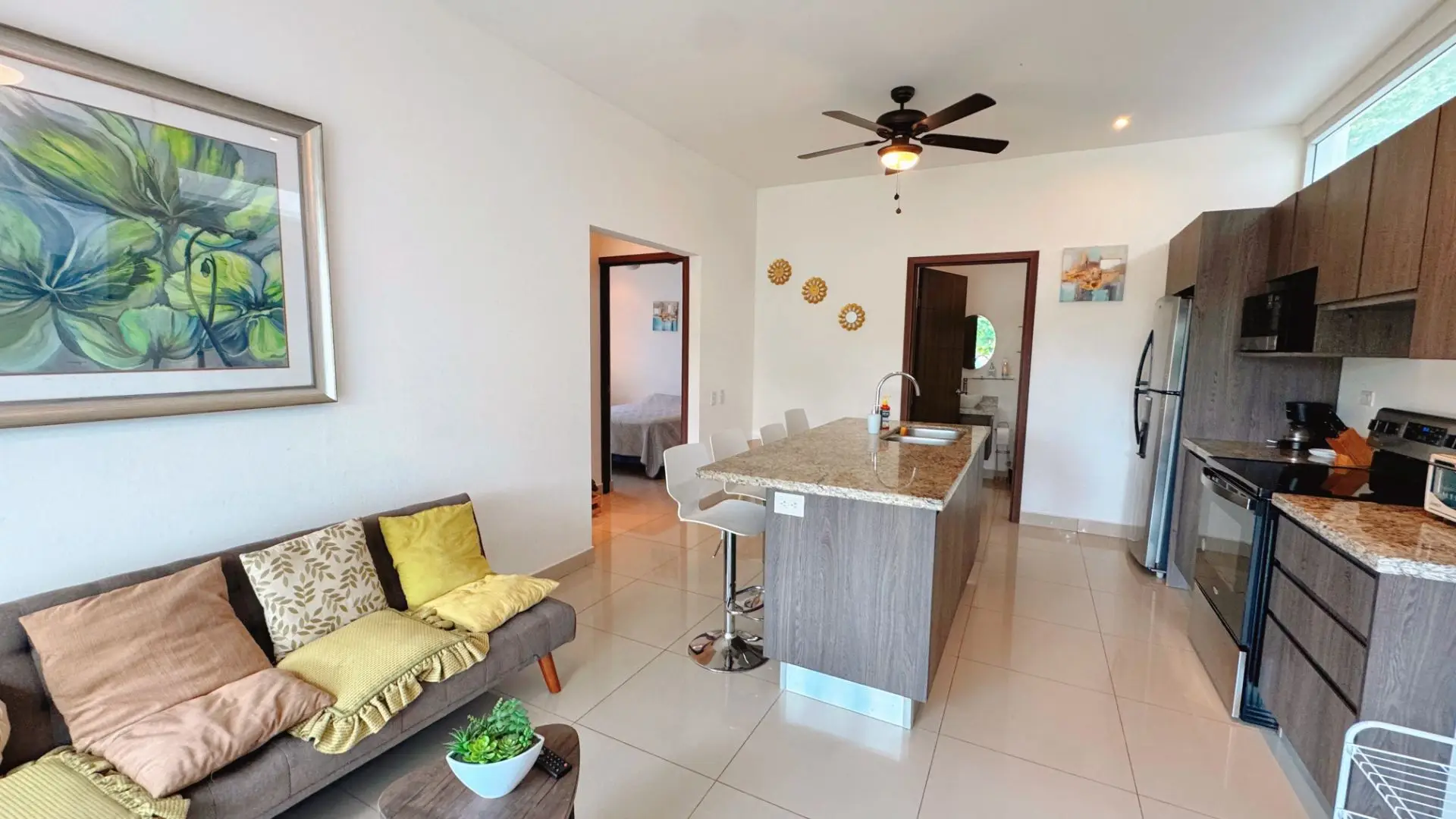 Modern 2-Bed Jacó Apartment for Rent with Pools & Playground - image 5