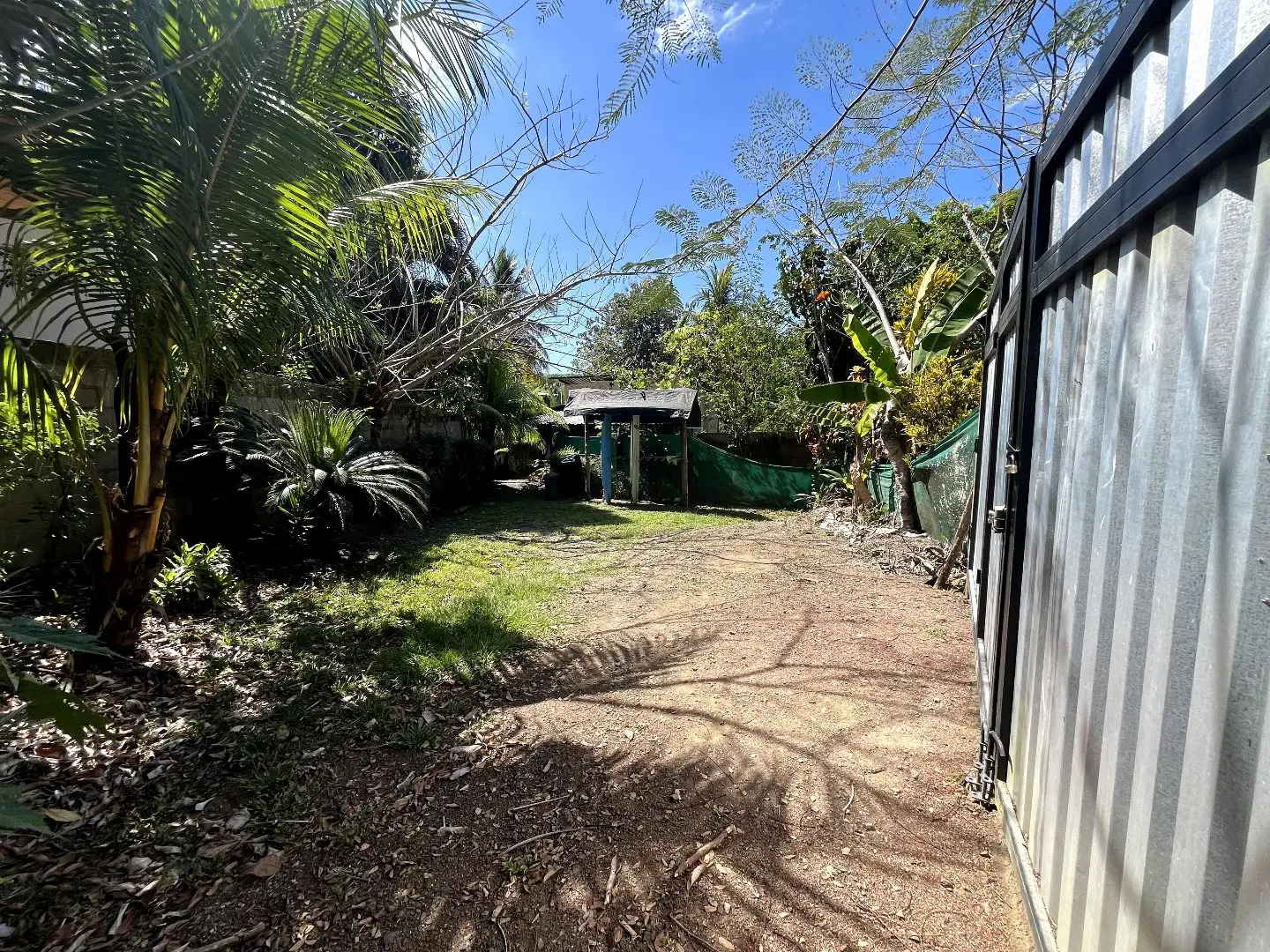 Playa Hermosa 400m2 property - Walk to the beach - Prime location  - image 9