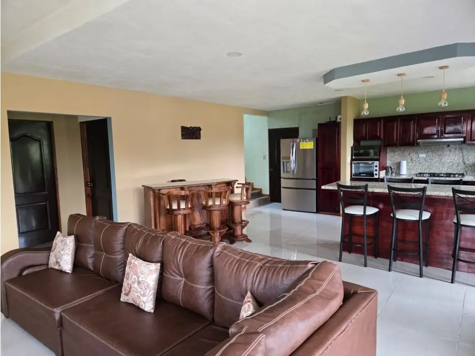 Villa Fortuna with an excellent view of the Arenal Volcano - image 3