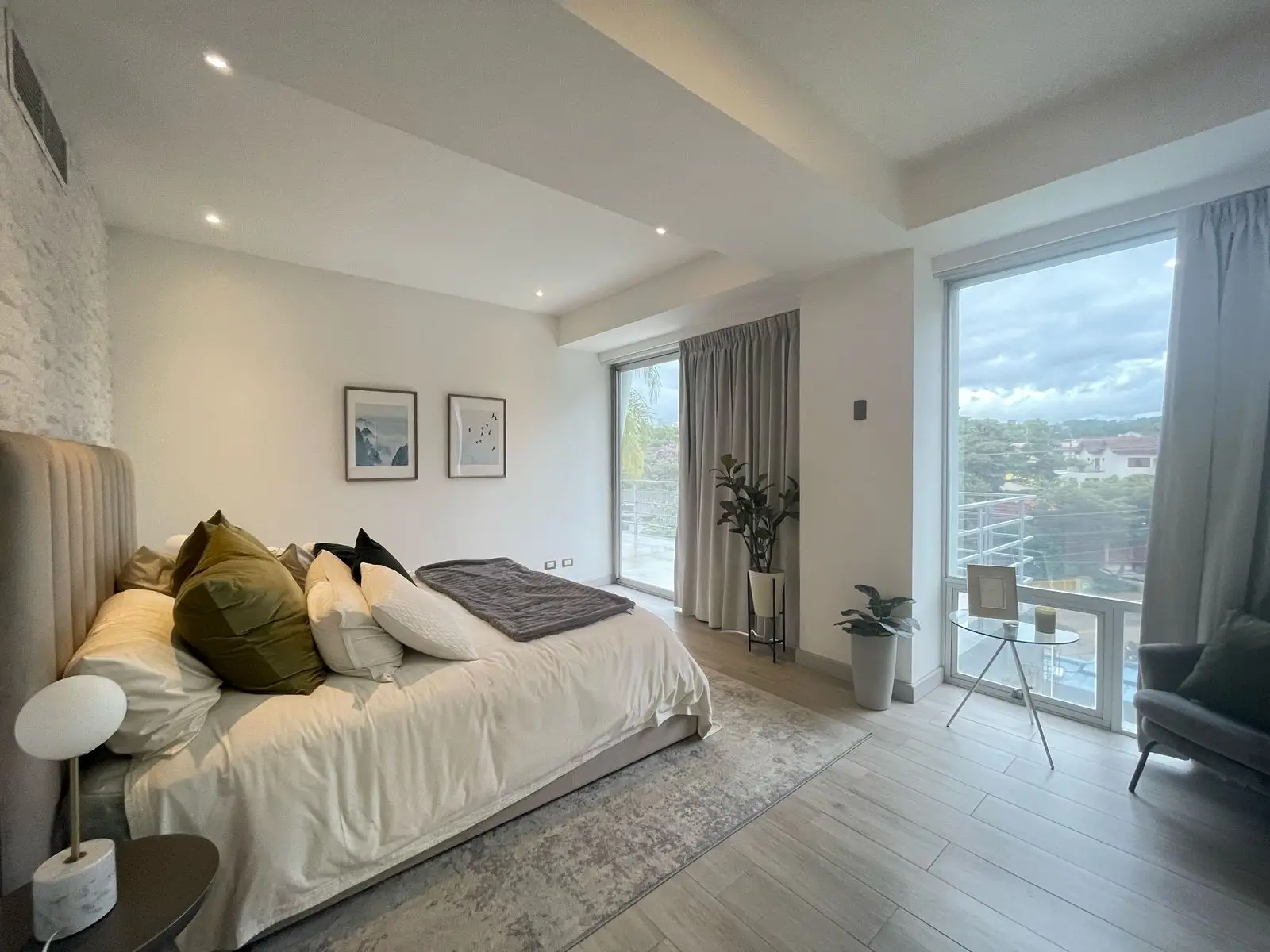 Luxury 3-BR Apartment in Secure Escazú Community - image 14