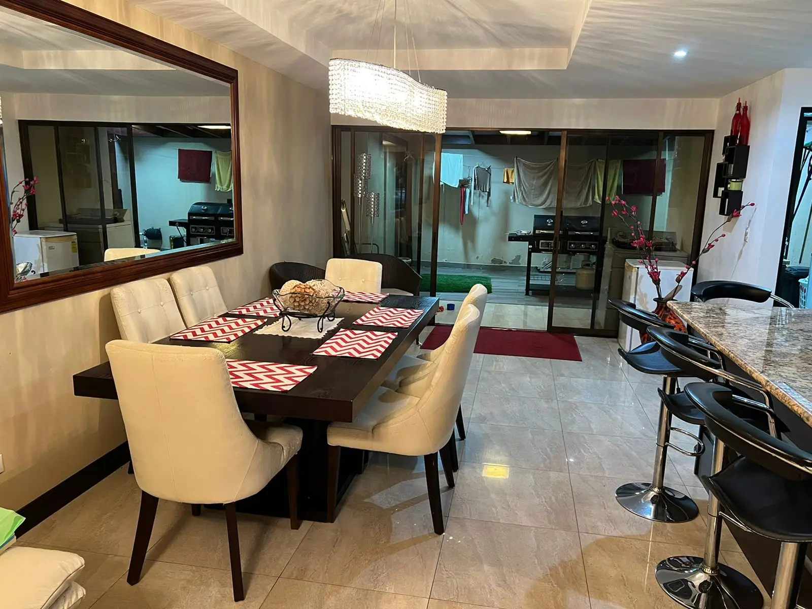 Santa Ana: 3-Bed Townhouse in Gated Community - Rent! - image 11