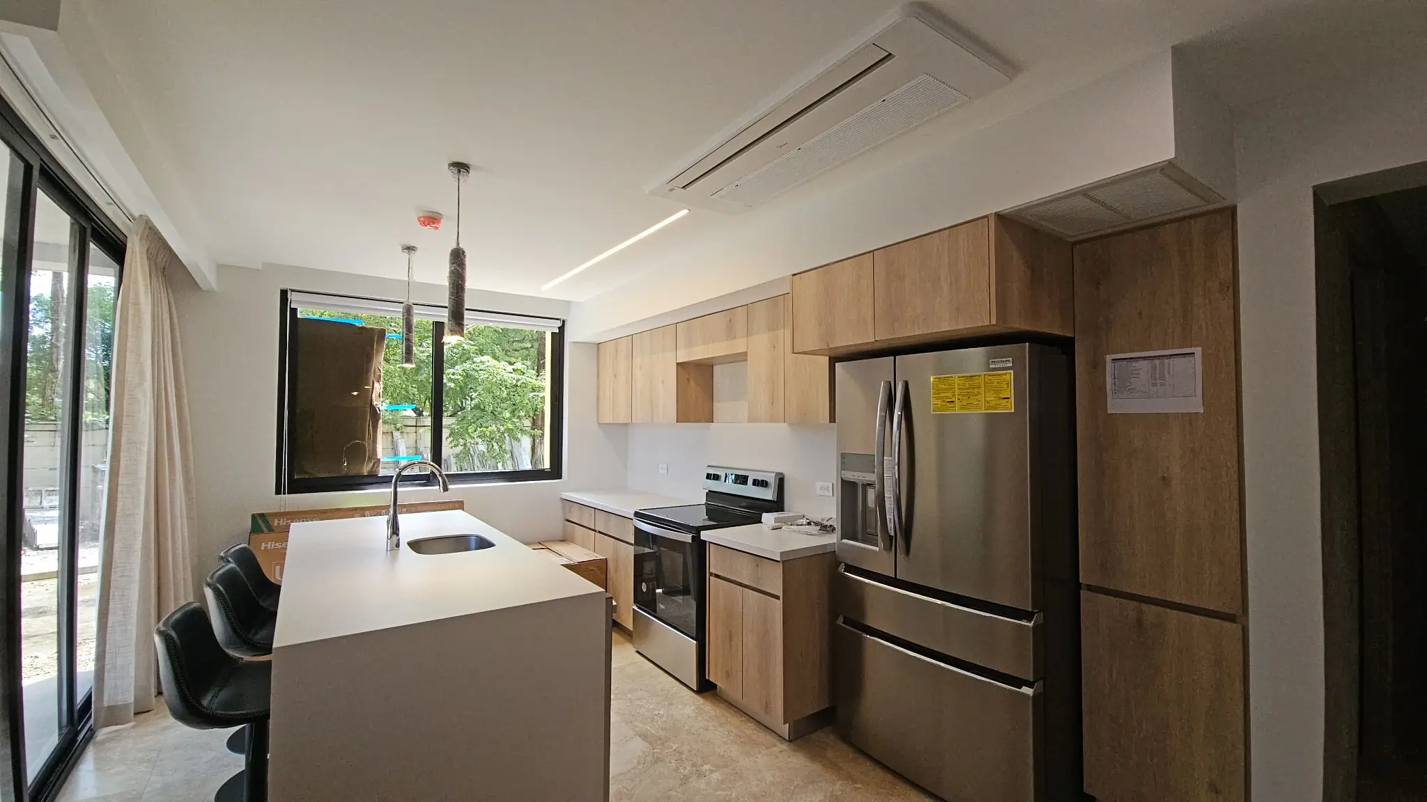 Modern 2-Bed Apartment in Jacó, Costa Rica - Perfect Coastal Living! - image 3