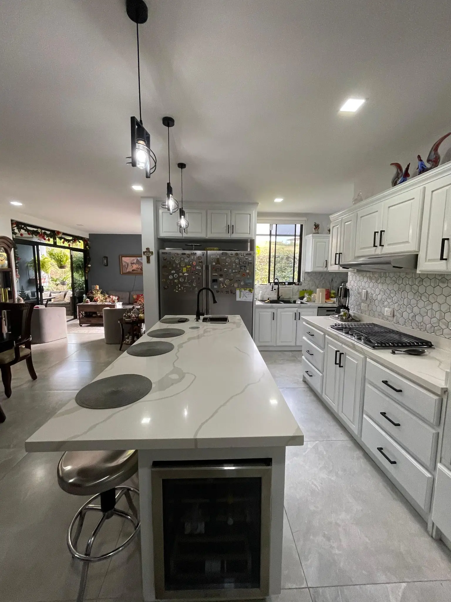 Modern 4-Bed House with Private Pool in Montezuma, Grecia, Alajuela | Built 2022 - image 9