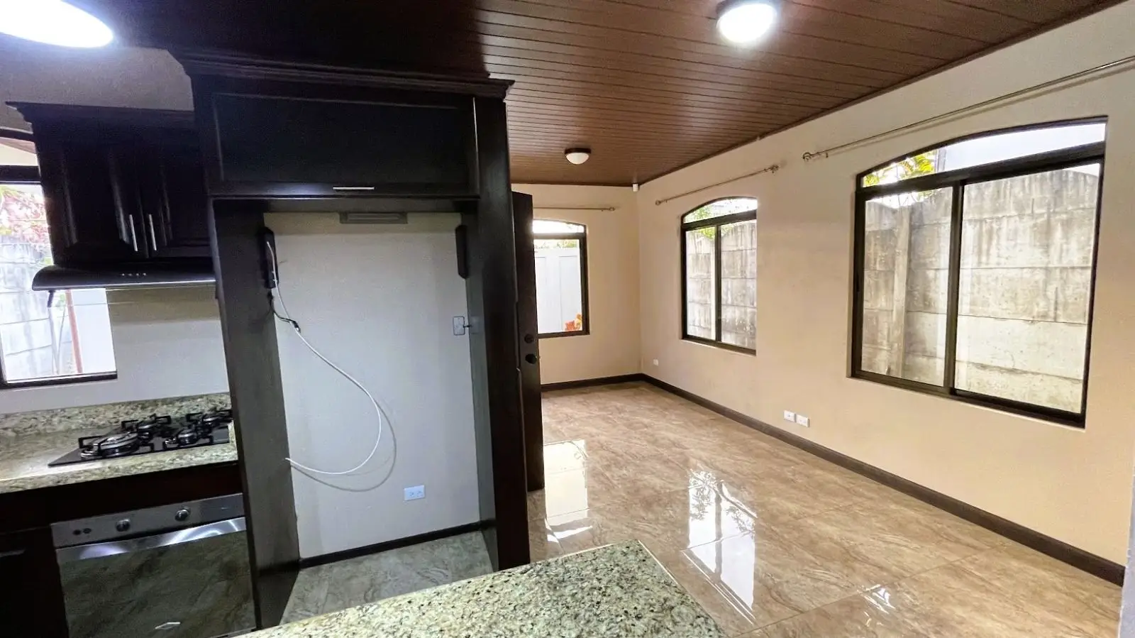 HOUSE FOR SALE IN SAN RAFAEL, SAN RAMON - image 8