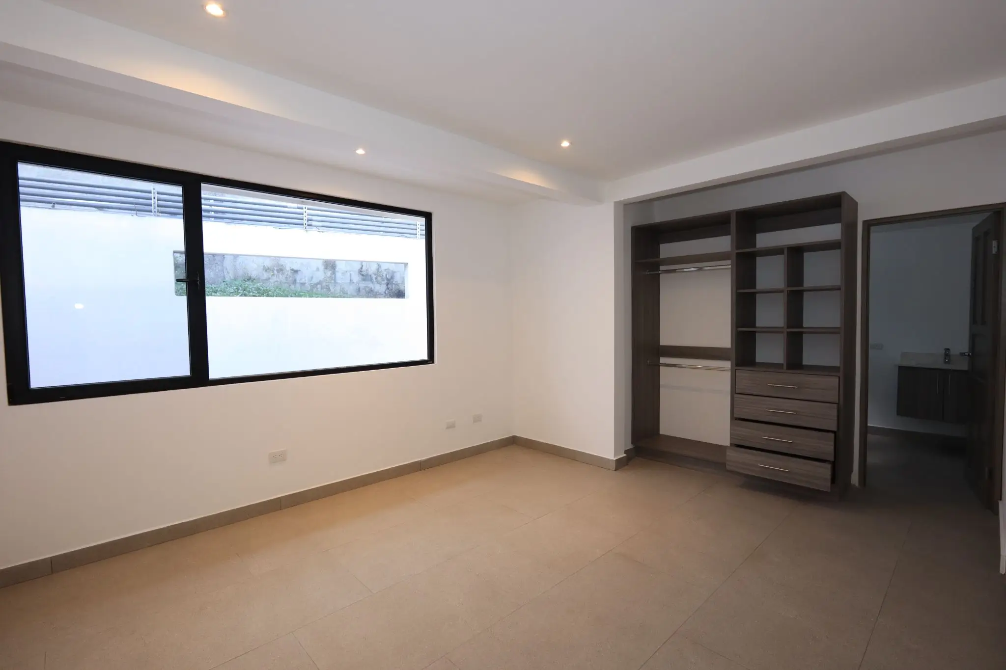 For Rent: New 1 and 2 bedroom Apartments in Escazu - image 15