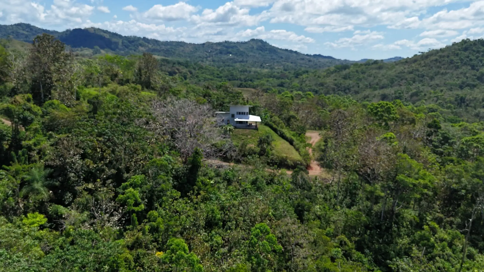 Mountain Home with Panoramic Ocean & Mountain Views in Tarcolitos, Puntarenas - image 5