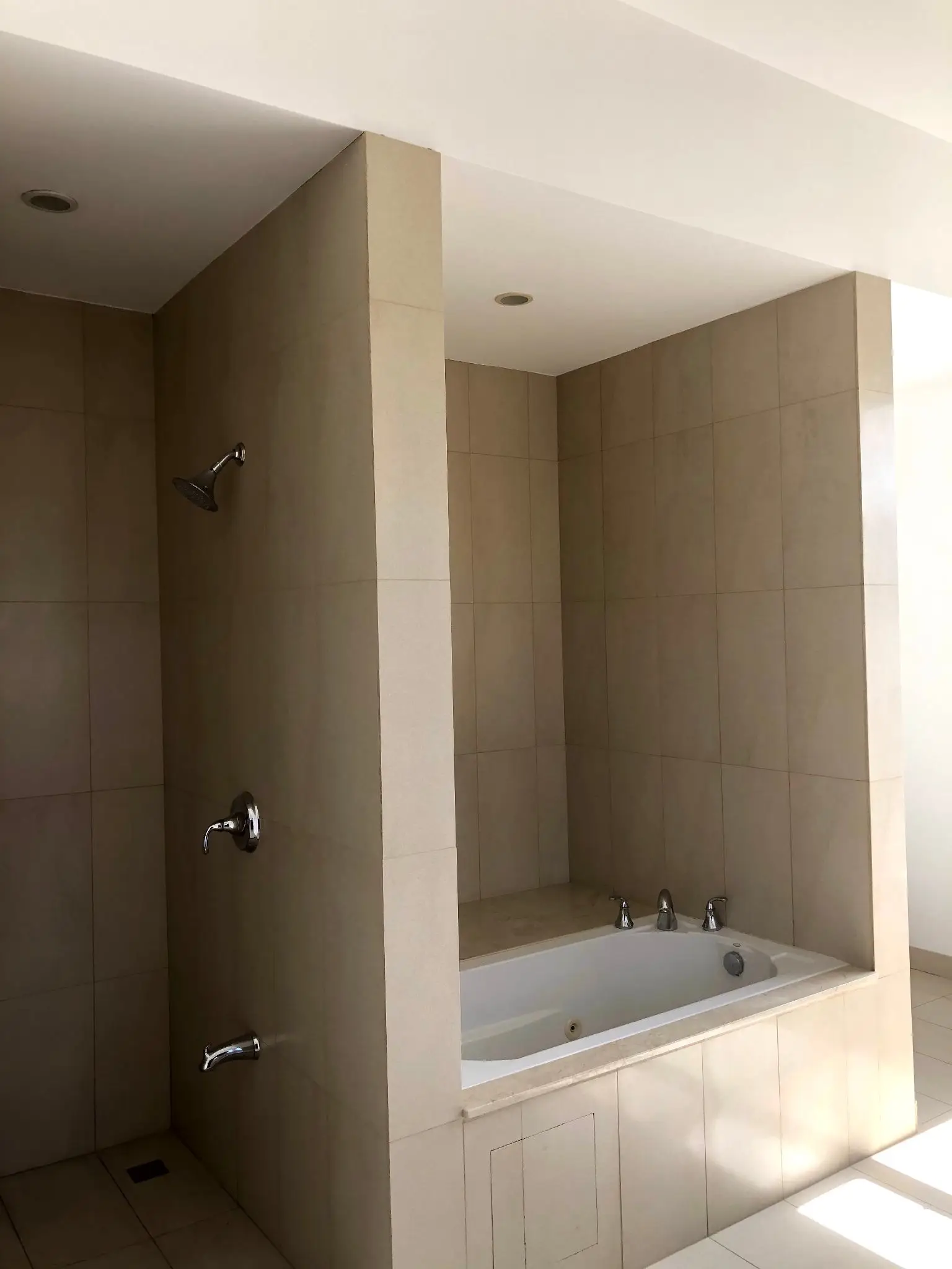 SALE/ LUXURY HOUSES IN CONDOMINIUM,SAN RAFAEL,ESCAZU. SAN JOSE - image 11