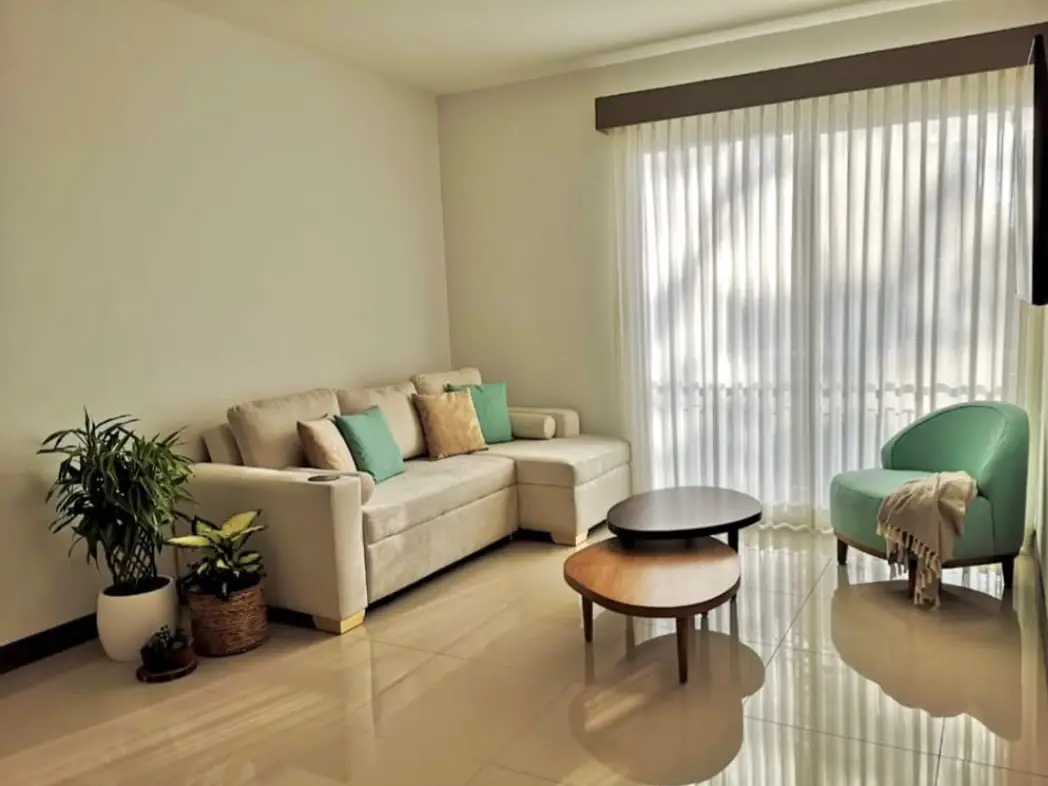 Cozy 2- 3 Bedroom Apartment in Santo Domingo - image 2