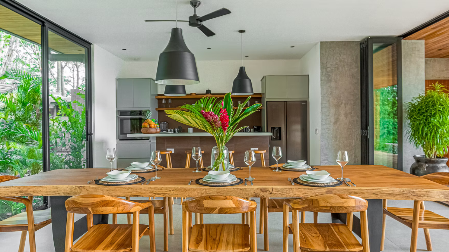 Luxury Oceanview  3 bedroom Villa  - image 9