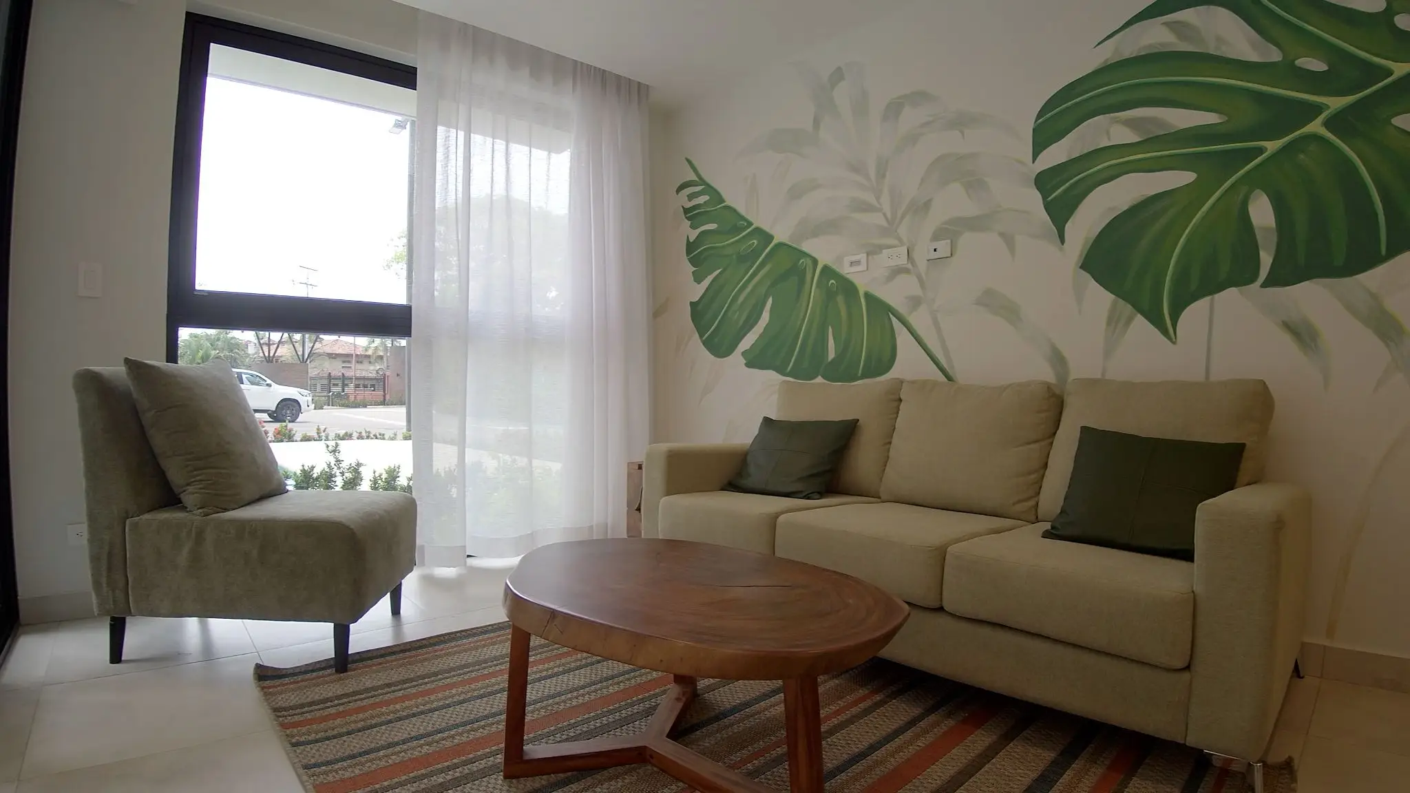 New Luxury 2-Bed Costa Rica Apartment: Pool, Modern Design & Green Views - image 9