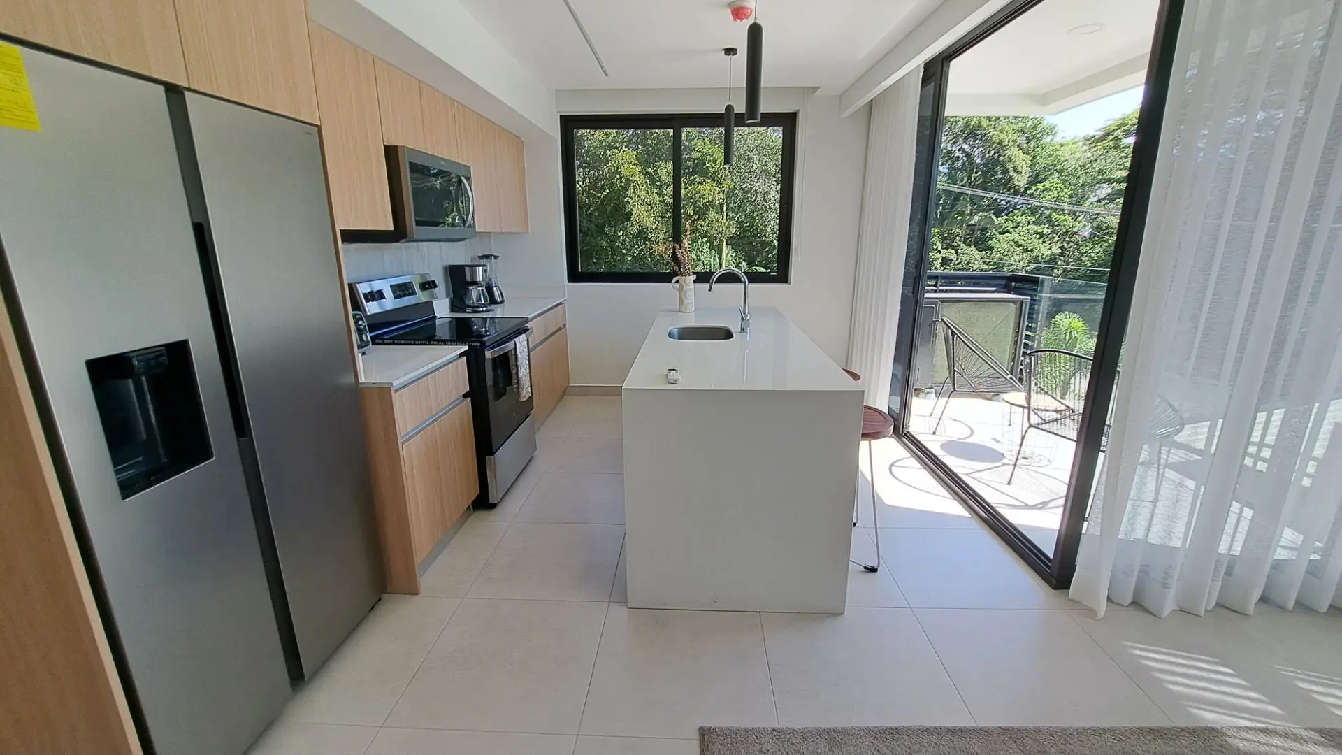 Torres del Mar 1302 New Jacó Condo: 2 Bed, Steps to Beach, Modern Design - image 8