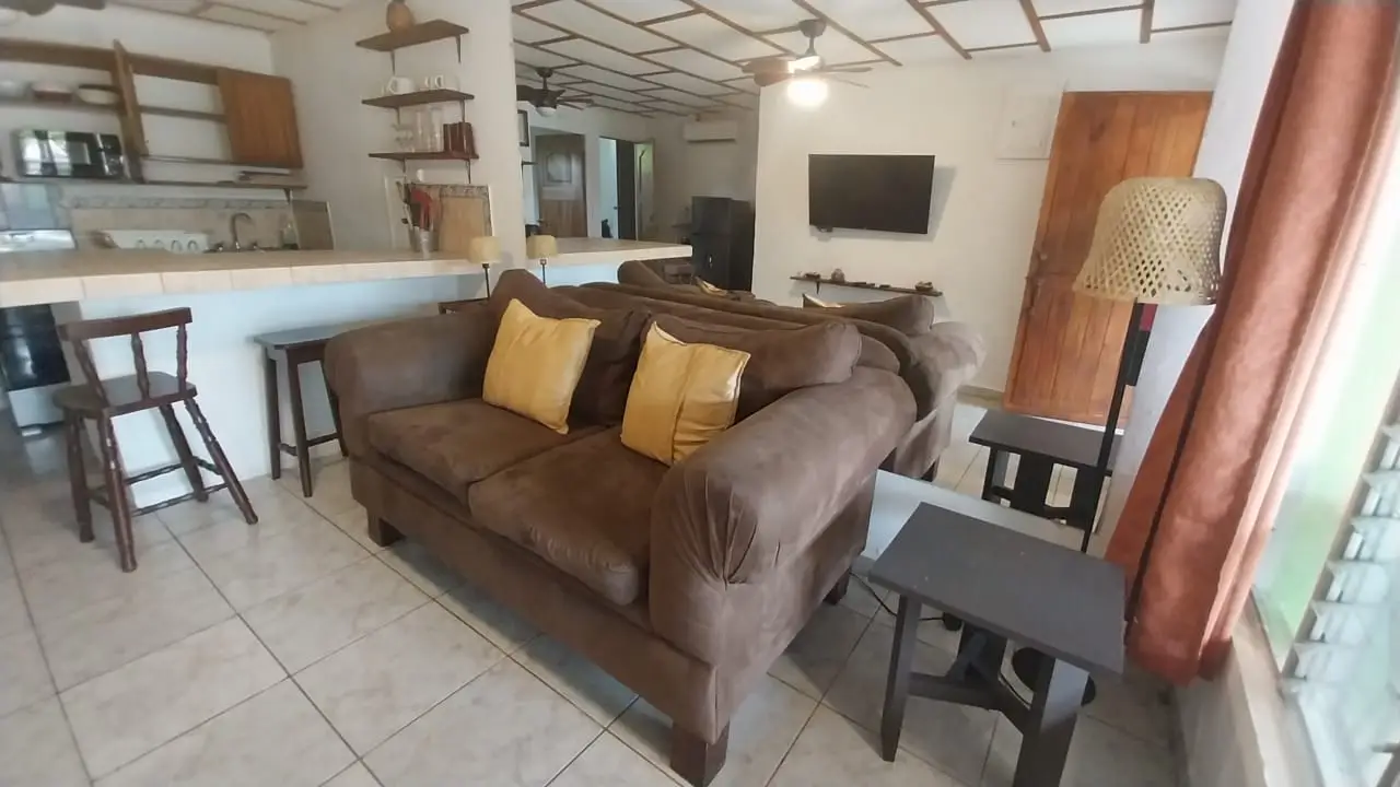 Charming 2-Bed House and (studio) in Jacó Sol, Your Costa Rican Getaway Awaits! - image 4
