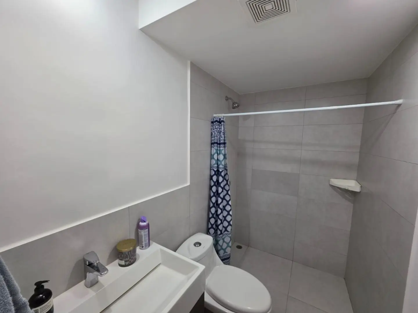 Modern 2-Bed, 2-Bath Apartment in San Pablo, Heredia with Balcony & Open Concept - image 9