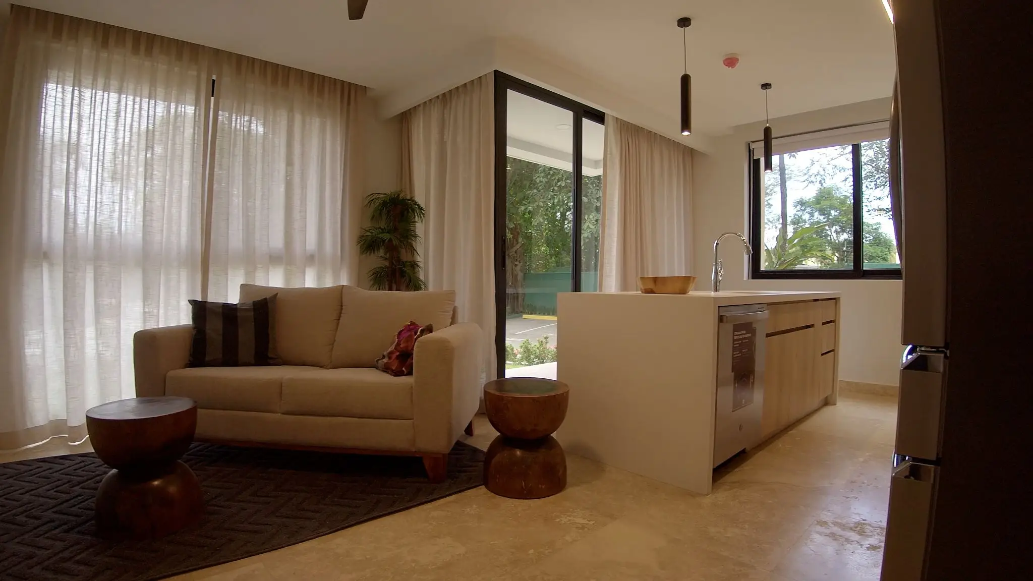 Modern 3-Bed Condo in Jacó - New Development! - image 9