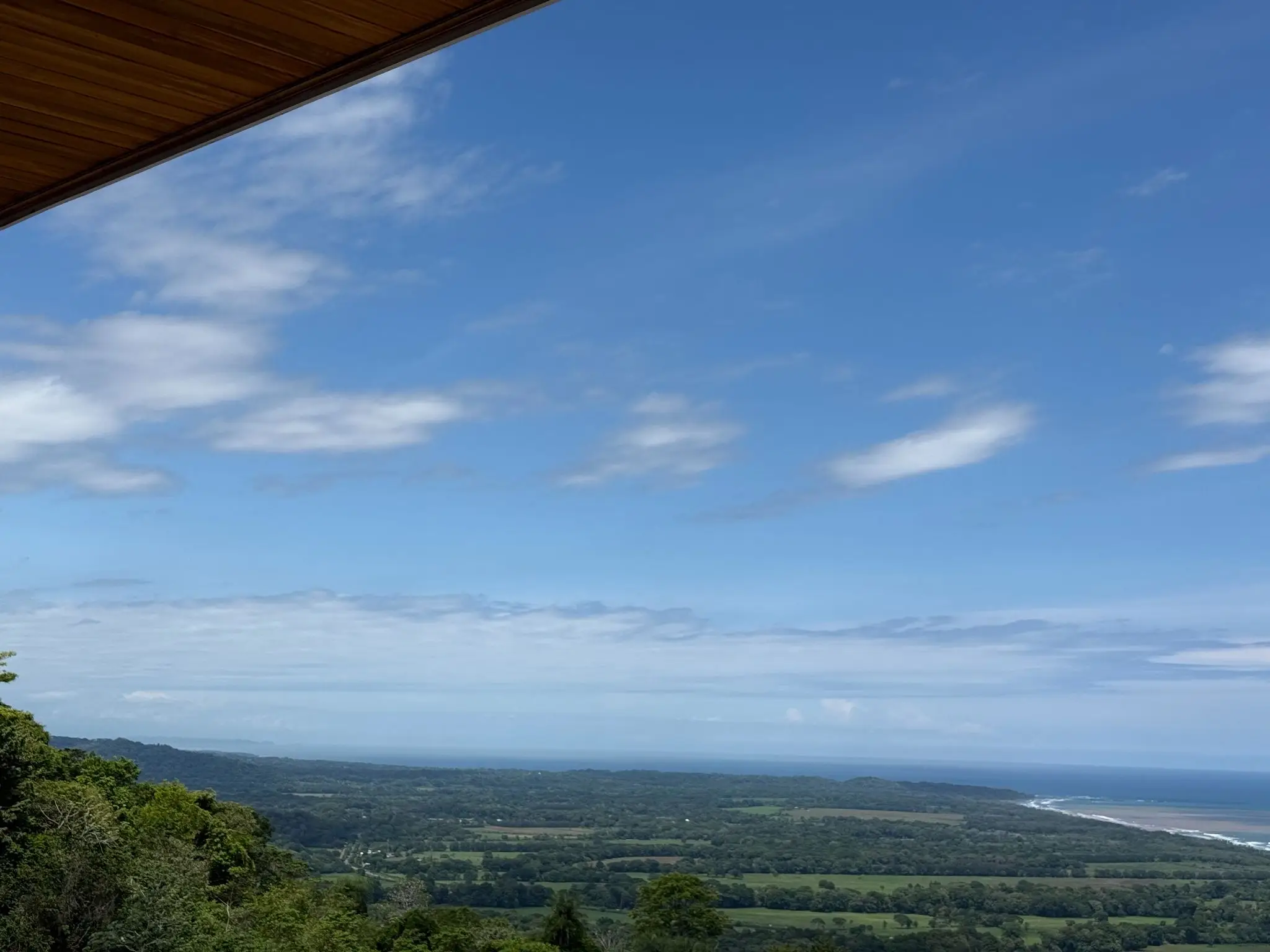 Luxury Oceanview & Mountain Retreat: A Modern 5-Bedroom Haven in Jacó, Costa Rica - image 15
