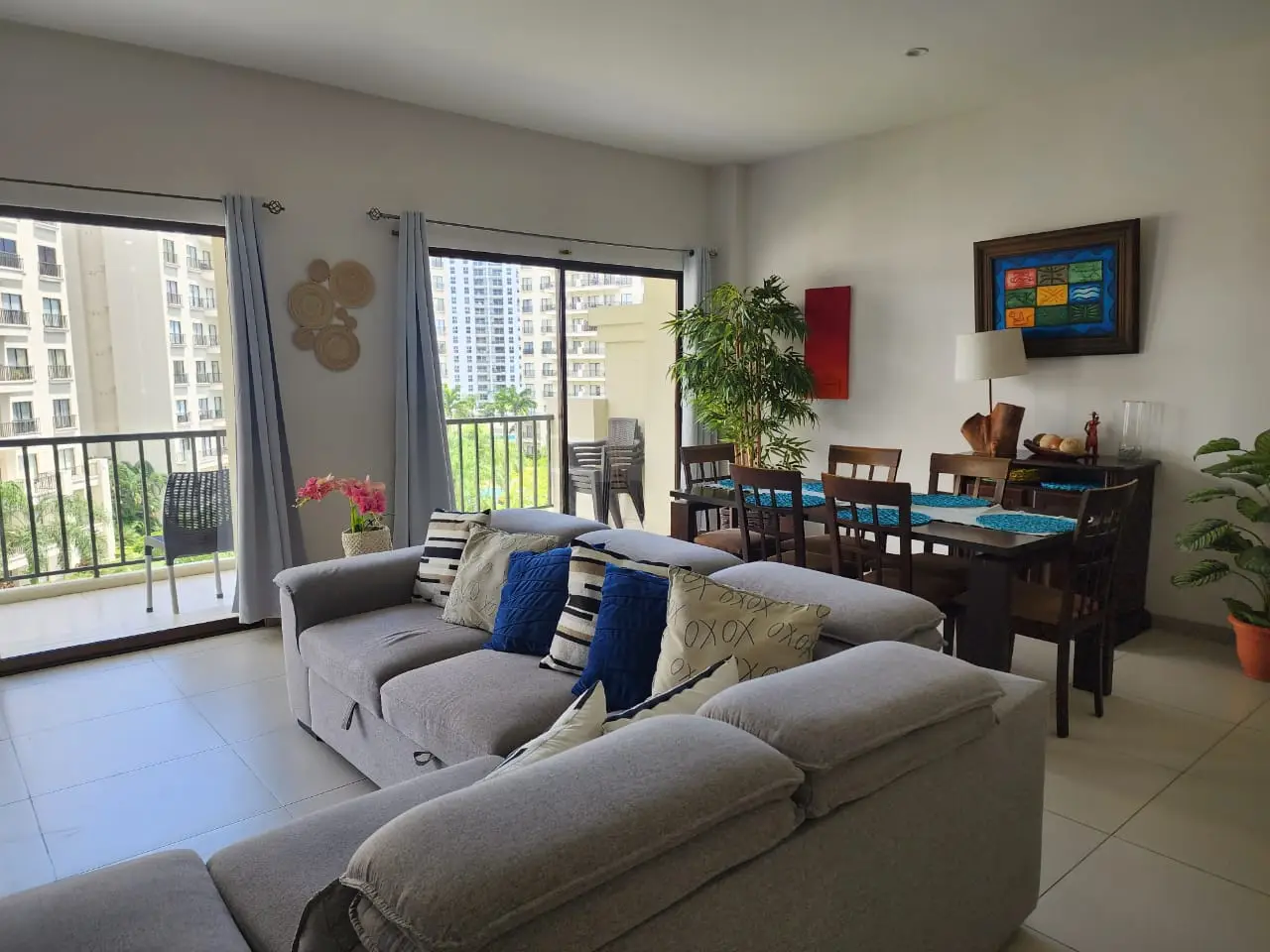 Beach Proximity: 2-Bed Condo in Jacó, Costa Rica - image 2