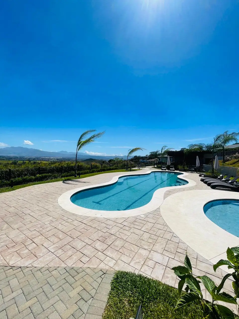 Prime Development Land in Grecia, Alajuela - 160 sqm - image 4