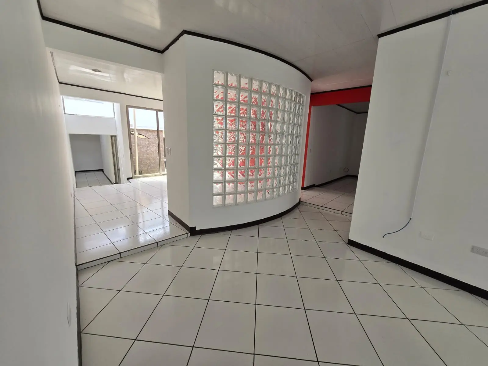 Charming House in Poás with Mountain Views - Perfect Family Home! - image 12