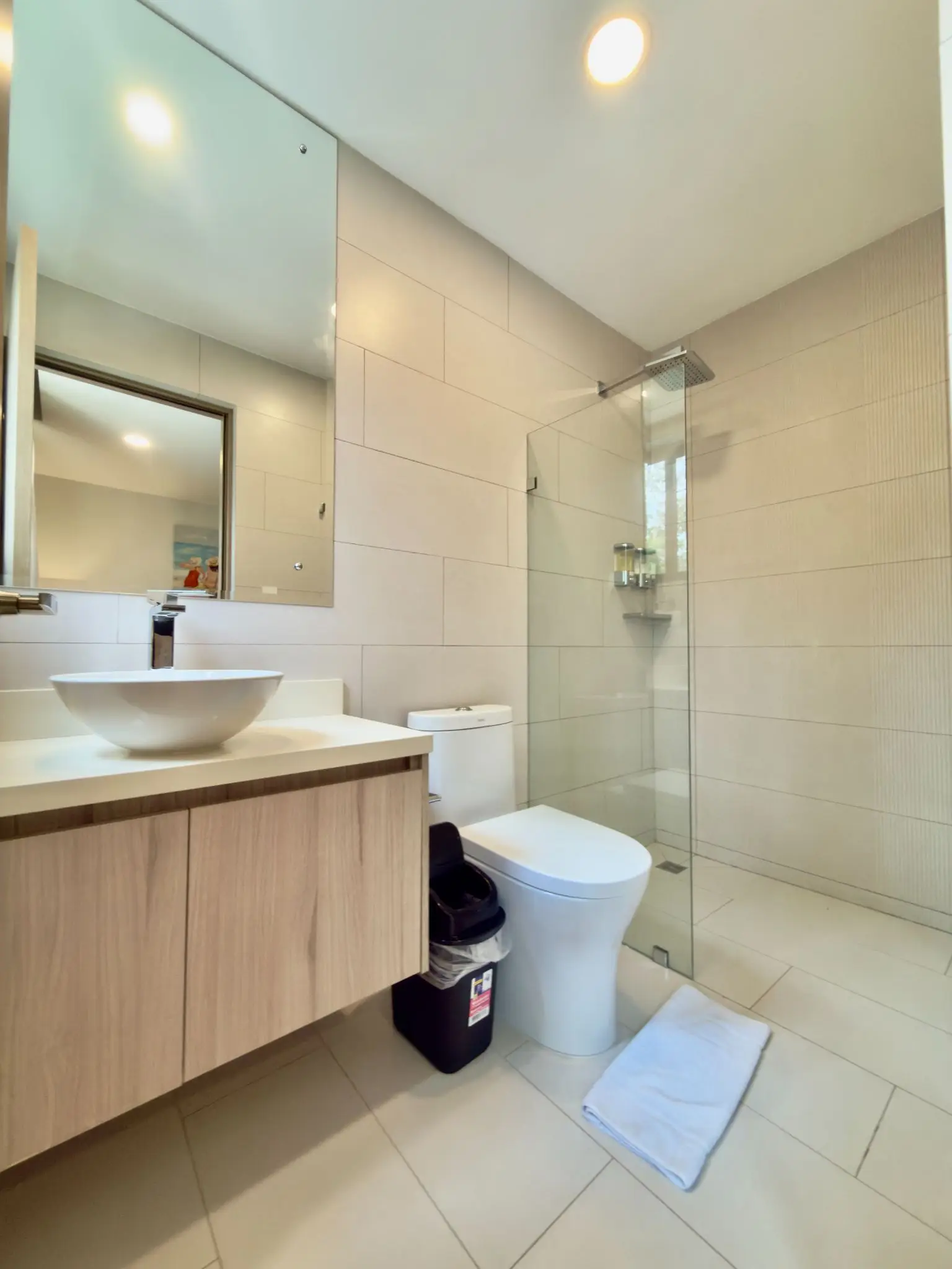 Modern 2-Bedroom Pre-Sale Condo in Gated Jacó Community – Torres del Mar, Unit 2-204 - image 11