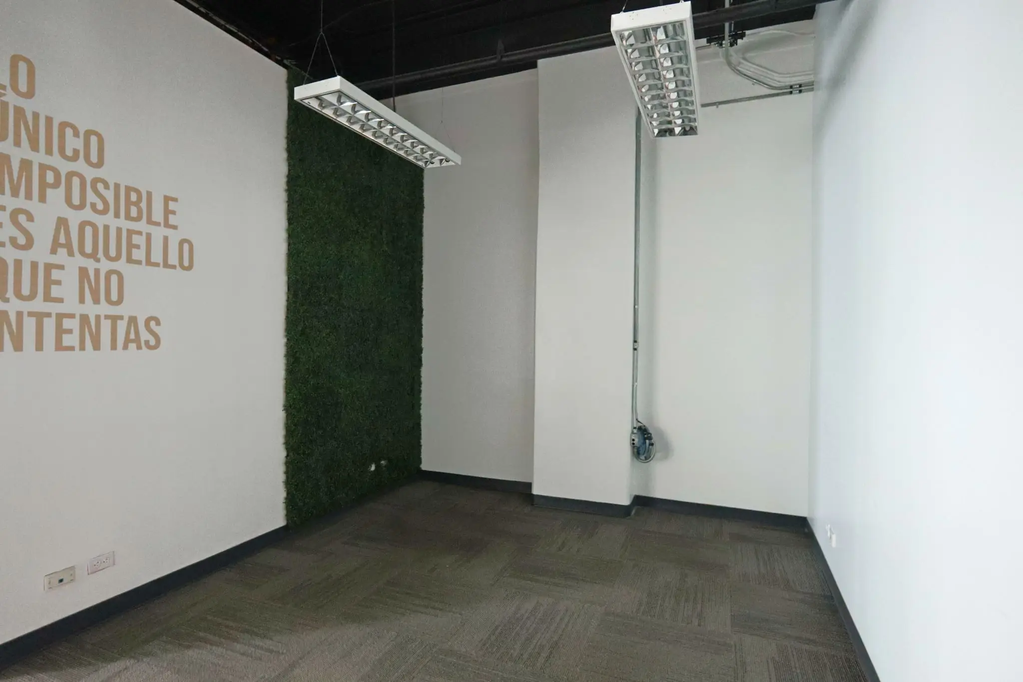 Oficina en Venta o Alquiler – Edificio Corporativo A+, Santa Ana - image 7