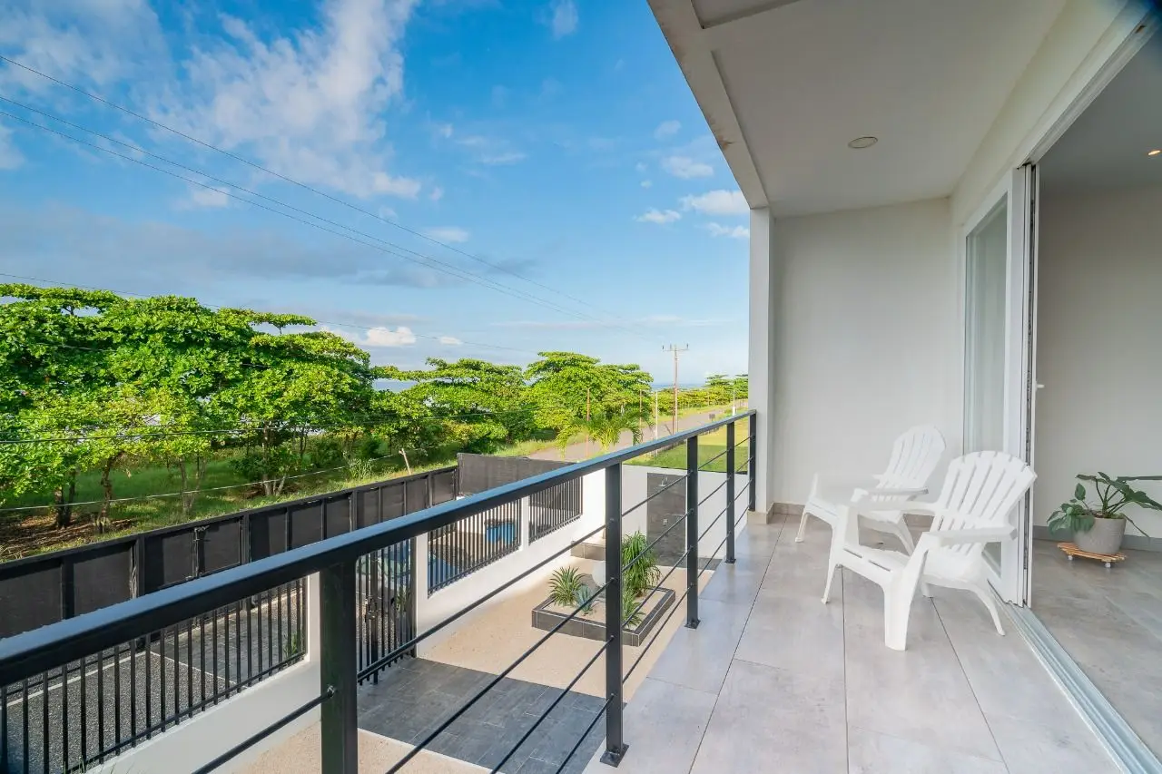 Beachfront apartment FOR RENT in Playa Hermosa! Fully furnished! - image 7