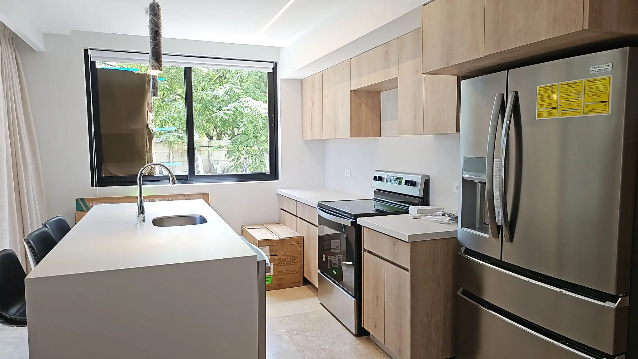 Modern 2-Bed Apartment in Jacó, Costa Rica - Perfect Coastal Living! - image 4