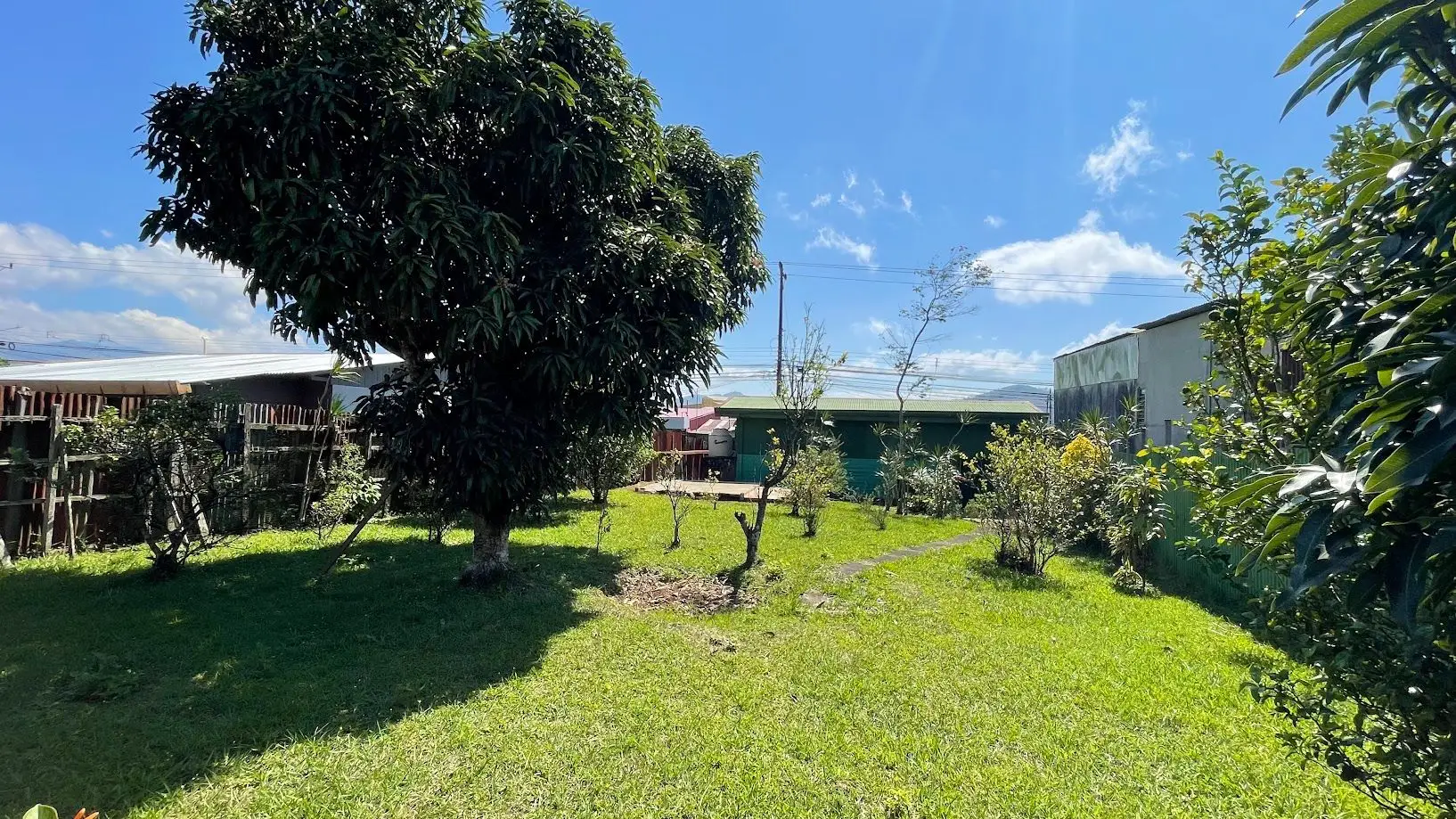 HOUSE WITH COMMERCIAL POTENTIAL FOR SALE IN SAN RAMON, ALAJUELA - image 4