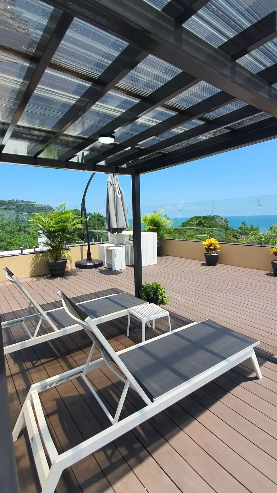 Luxury 3-Bed Condo in Jacó's Torres del Mar - image 4