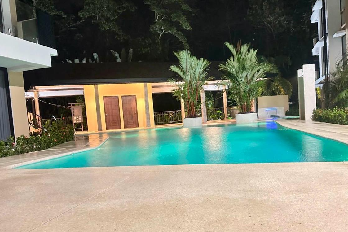 Sale / Stunning Condominium Apartmens, Jacó, Puntarenas - image 4