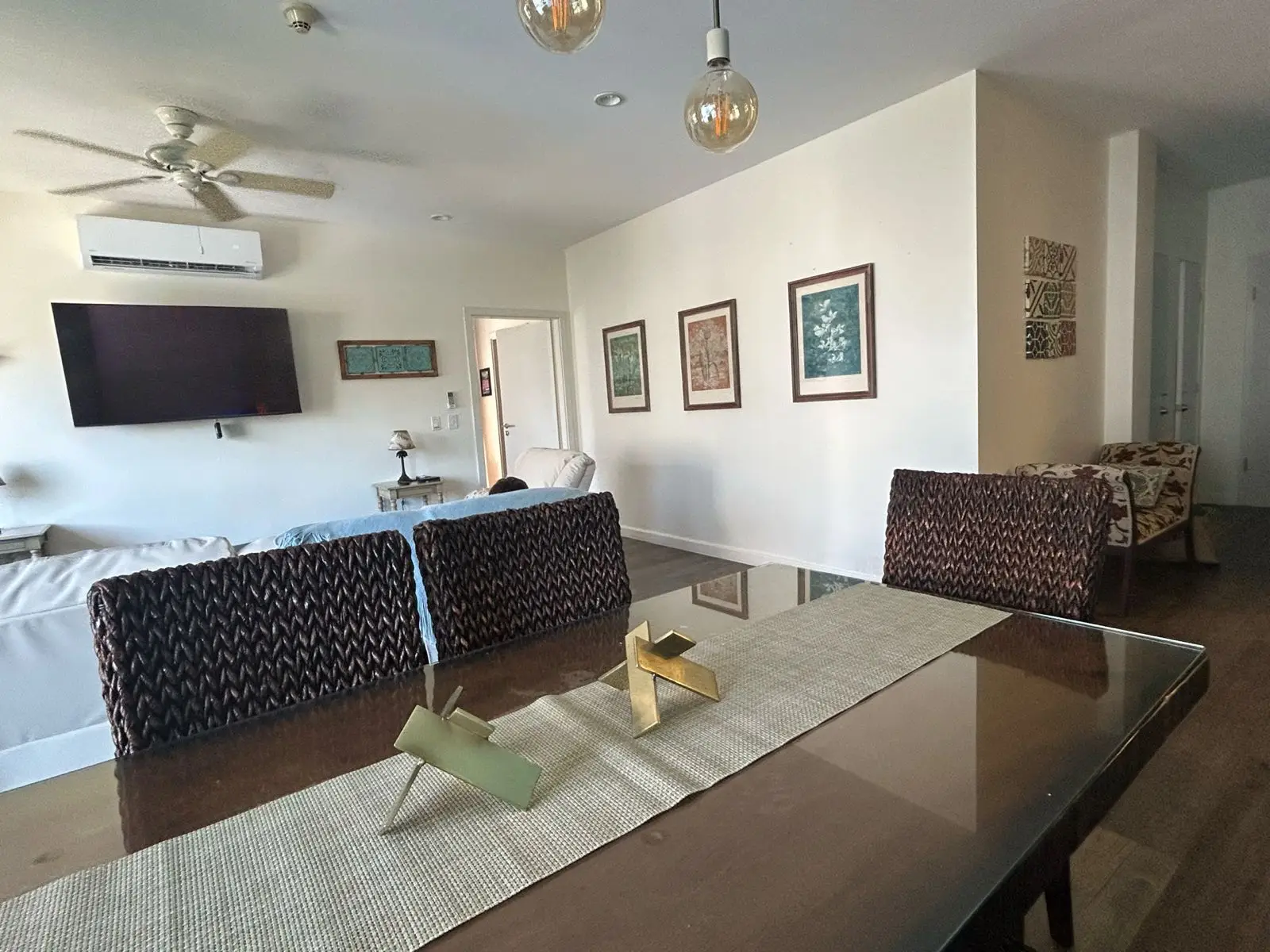  Modern 2-Bedroom Condo in Jacó with Spectacular Pool & Social Area  - image 3