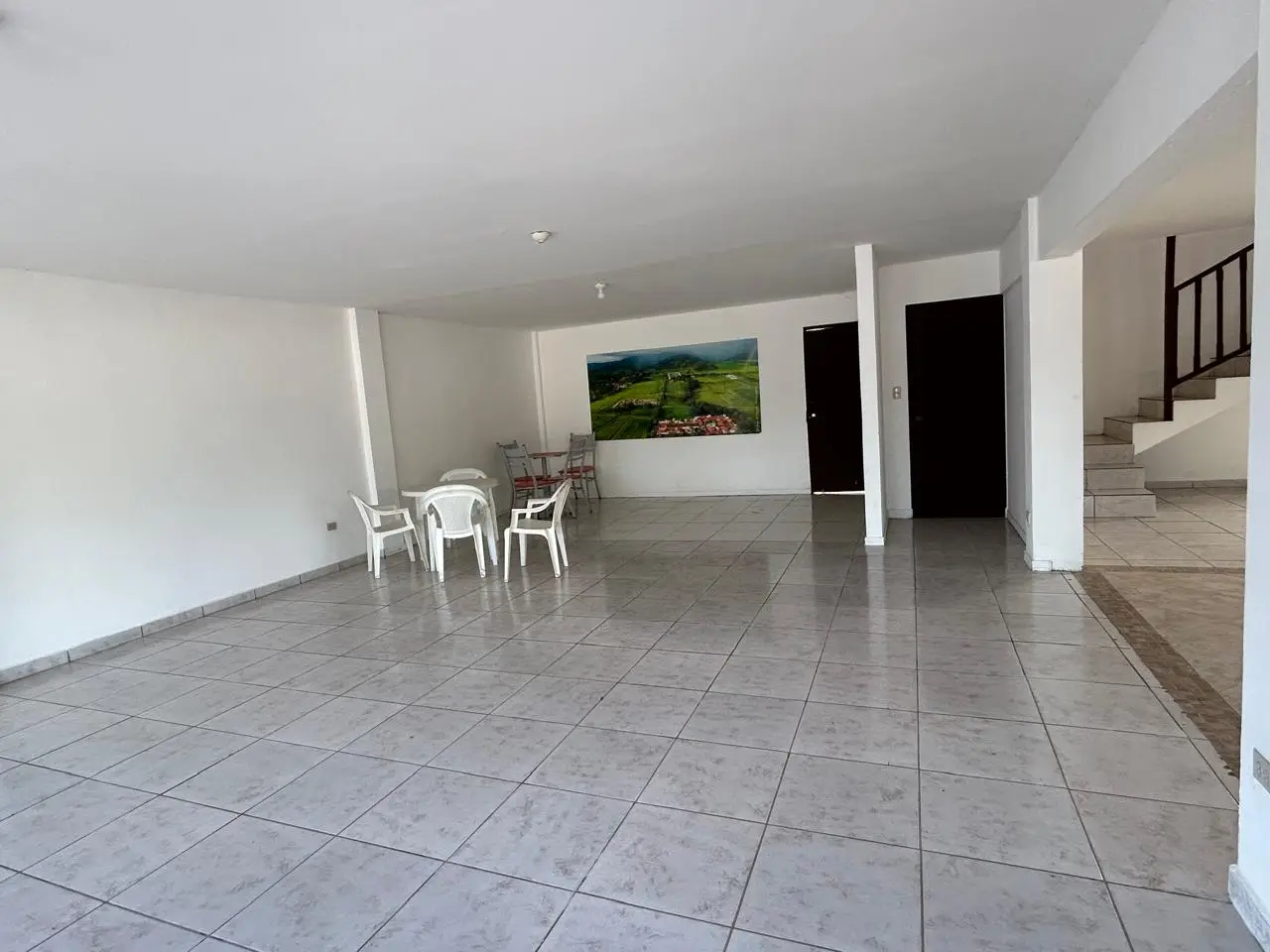 Commercial Building for Sale in Jacó | Plaza Boulevard Location | Near Beach | Main Road - image 8