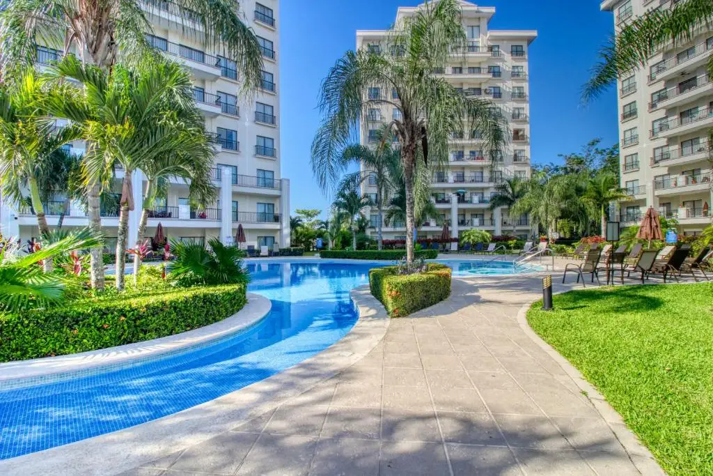  Modern 2-Bedroom Condo in Jacó with Spectacular Pool & Social Area  - image 2