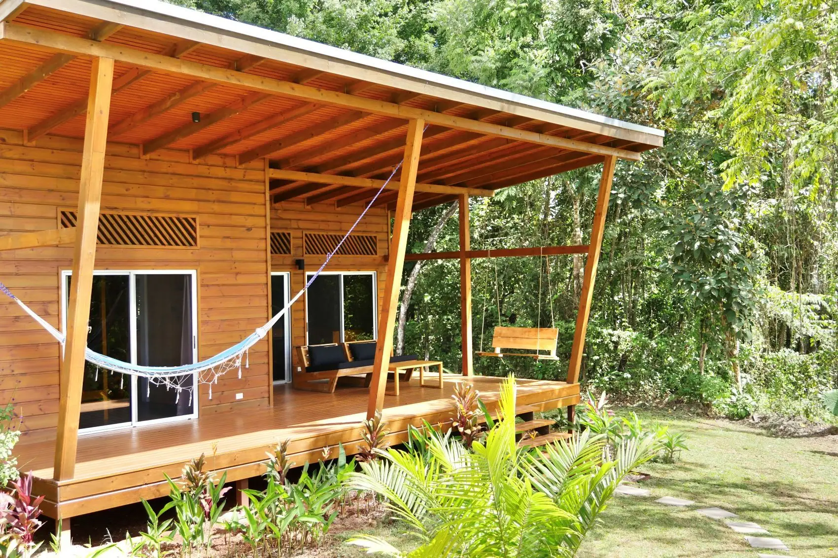 Charming Tropical Bungalows with Pool in San Isidro – Excellent Rental Opportunity - image 6