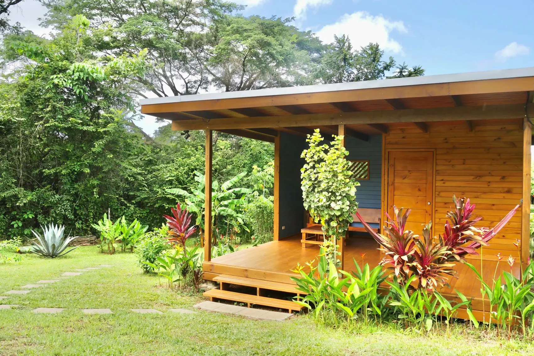 Charming Tropical Bungalows with Pool in San Isidro – Excellent Rental Opportunity - image 7