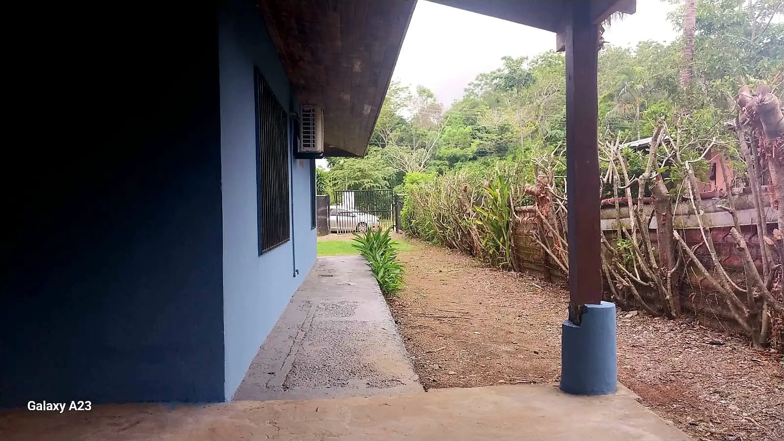 Practical house in Quebrada Amarilla with large land - image 10