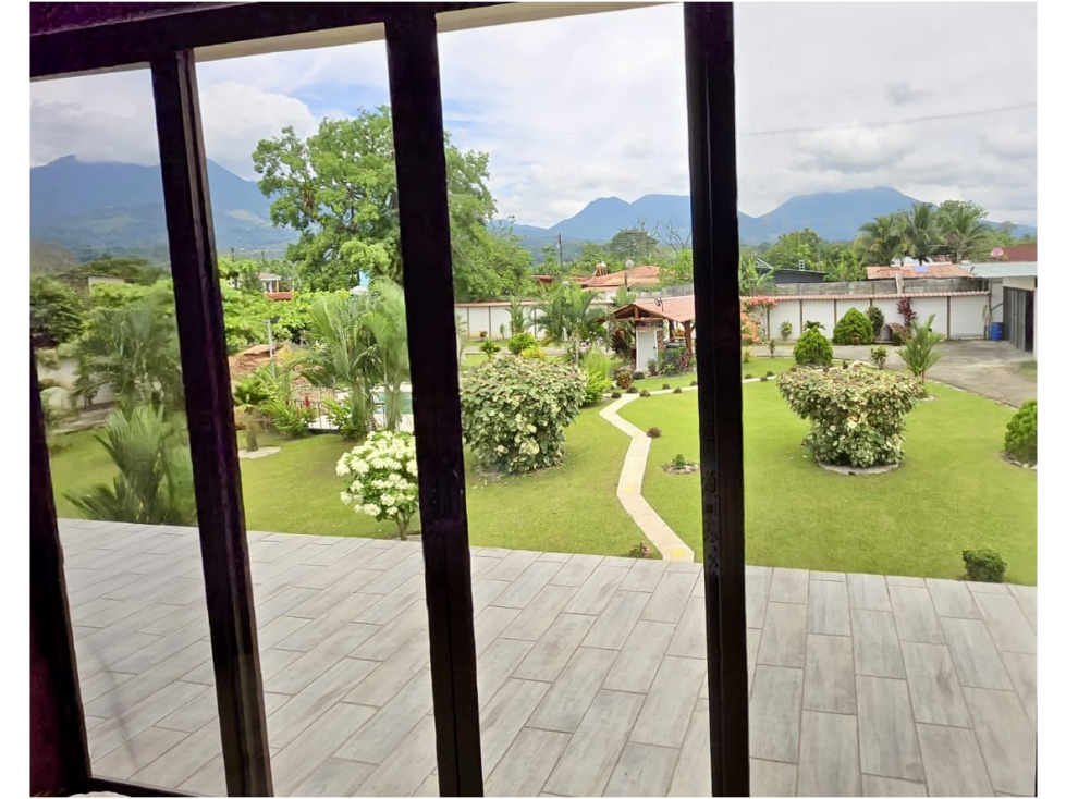Villa Fortuna with an excellent view of the Arenal Volcano - image 8