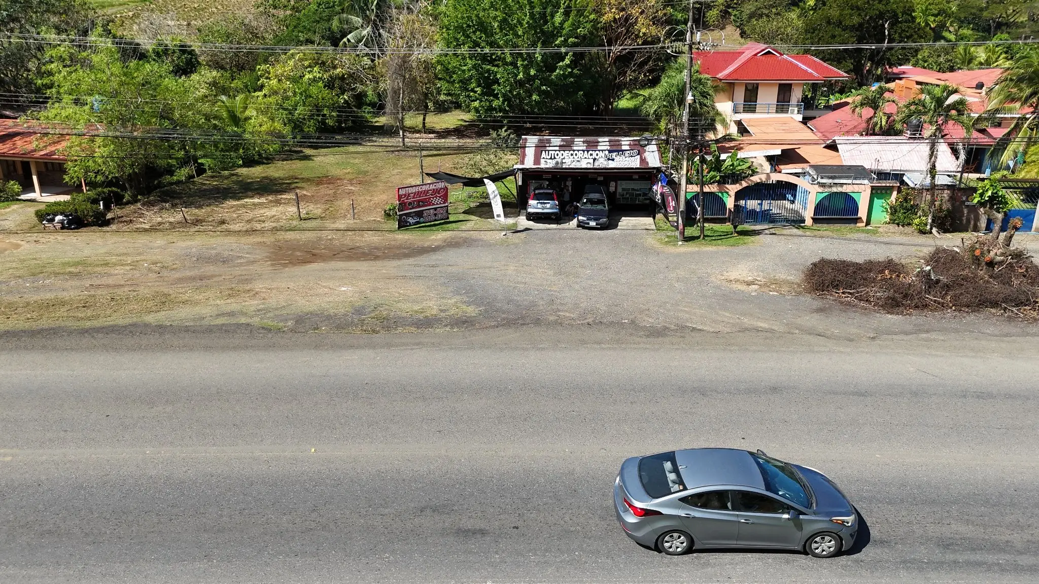 Prime Commercial & Residential Land Opportunity in Jacó, Herradura – Strategic Main Road Frontage - image 5