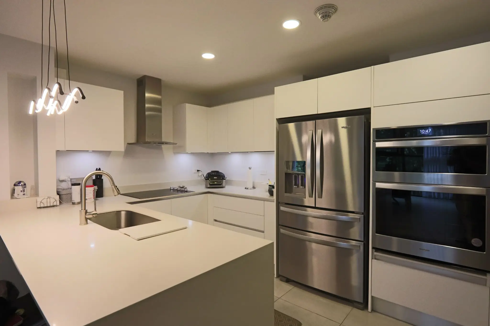  Modern Apartment with Private Garden in the Heart of Escazú - image 7