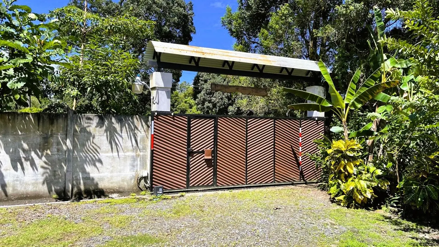 HOUSE FOR SALE IN VALLE AZUL – NEAR LA FORTUNA, COSTA RICA - image 2